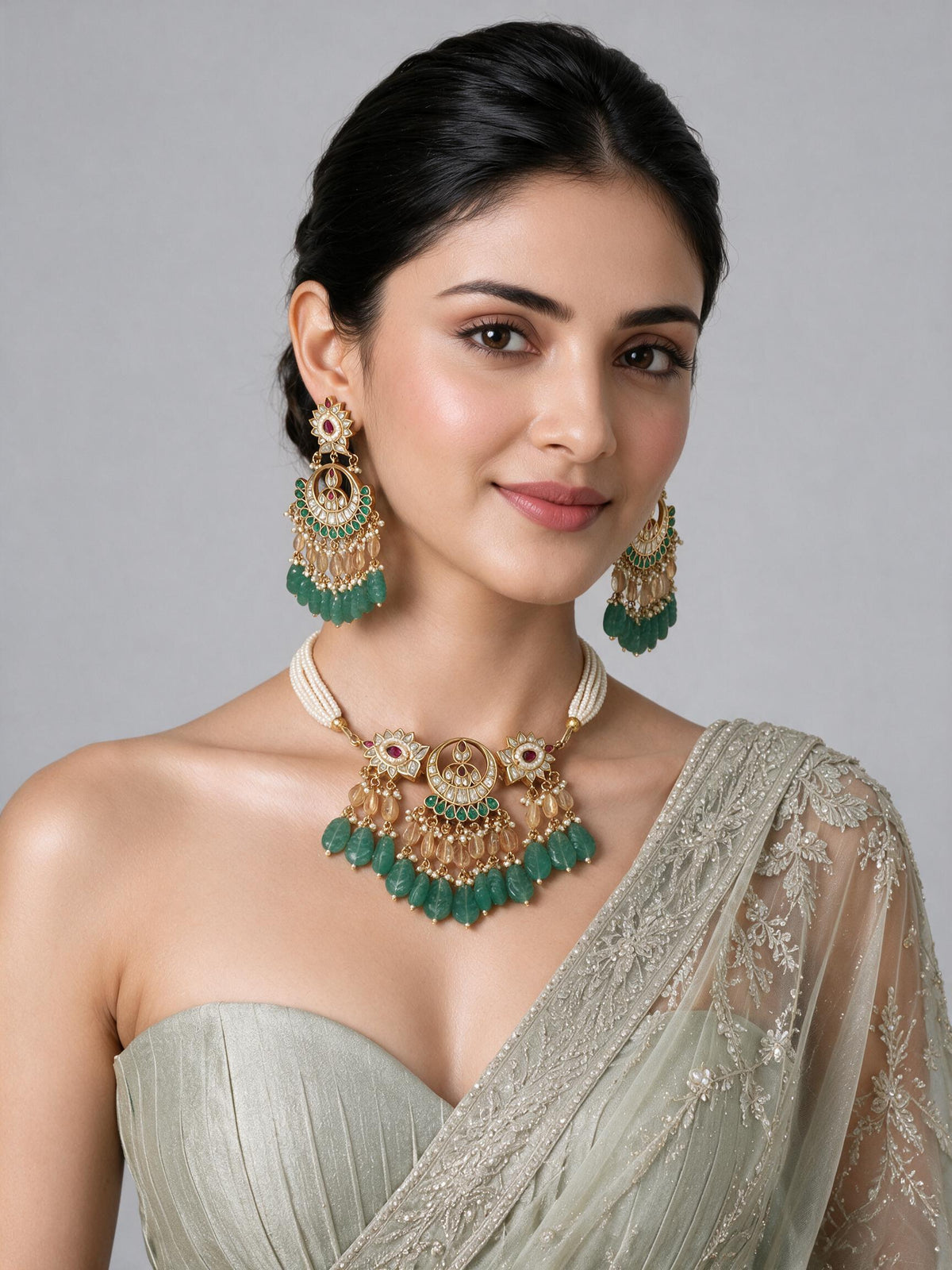 Emerald Carved Beaded Kundan Necklace Set 29