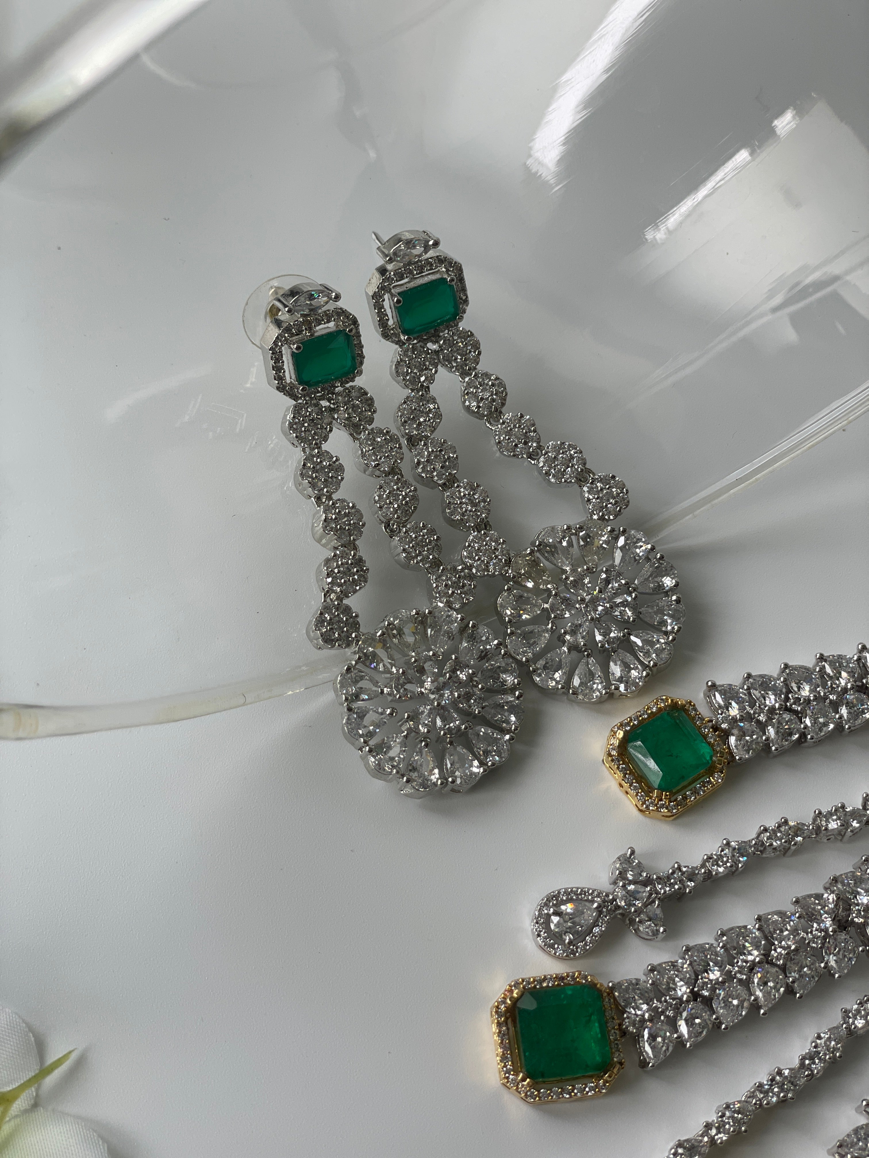 NECKLACE SET