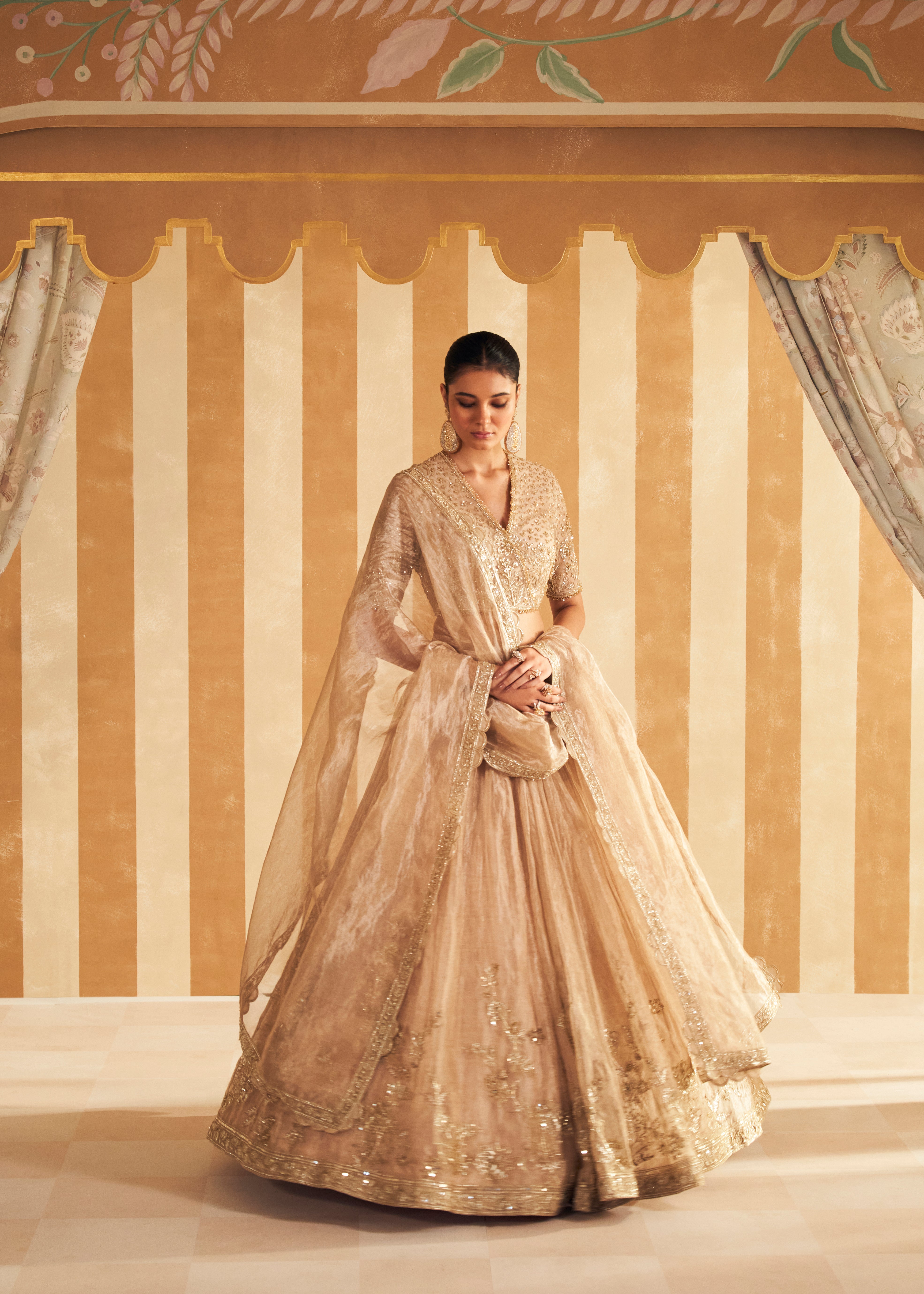 Zarina Lehenga set