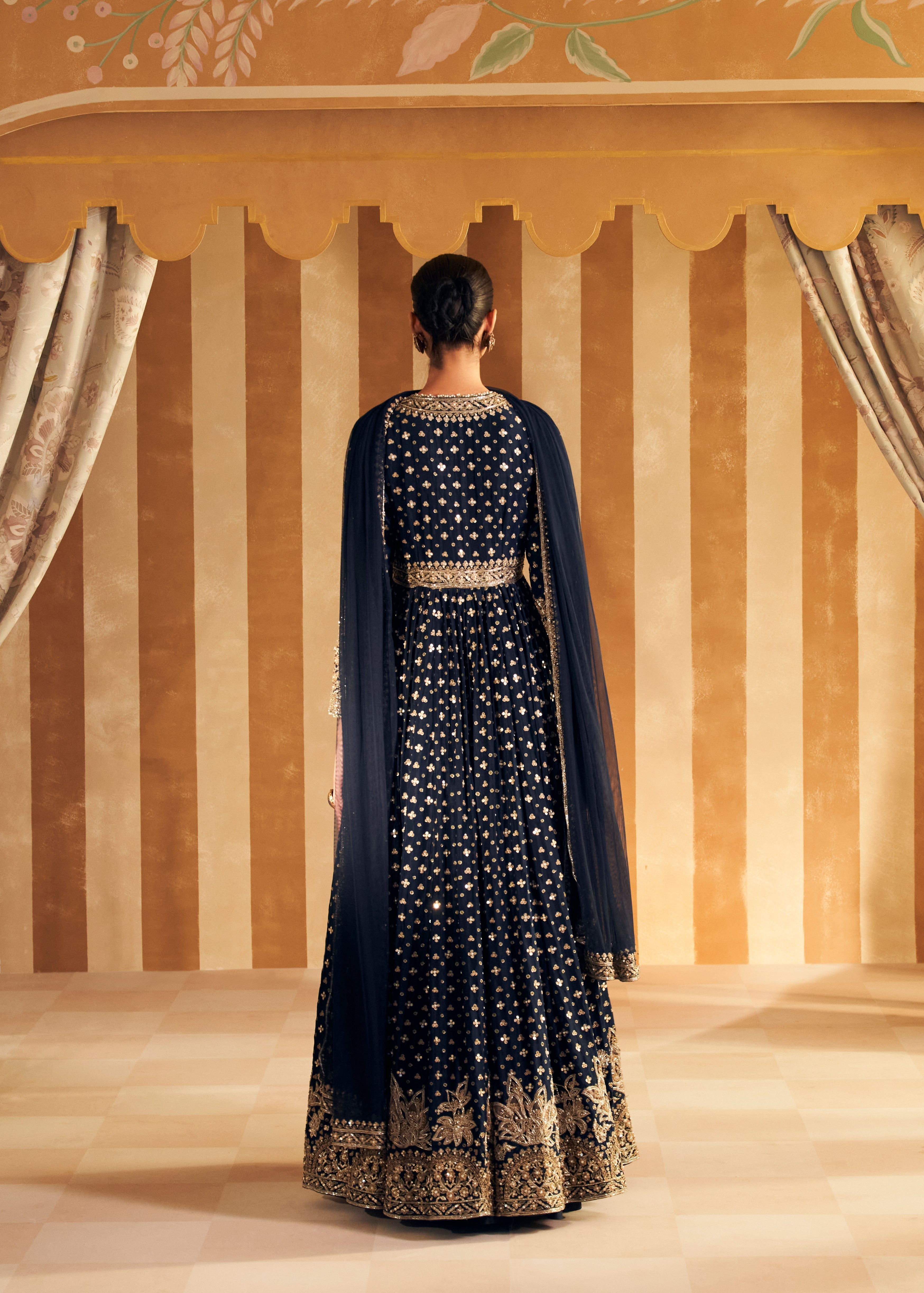 Ibtida Anarkali set
