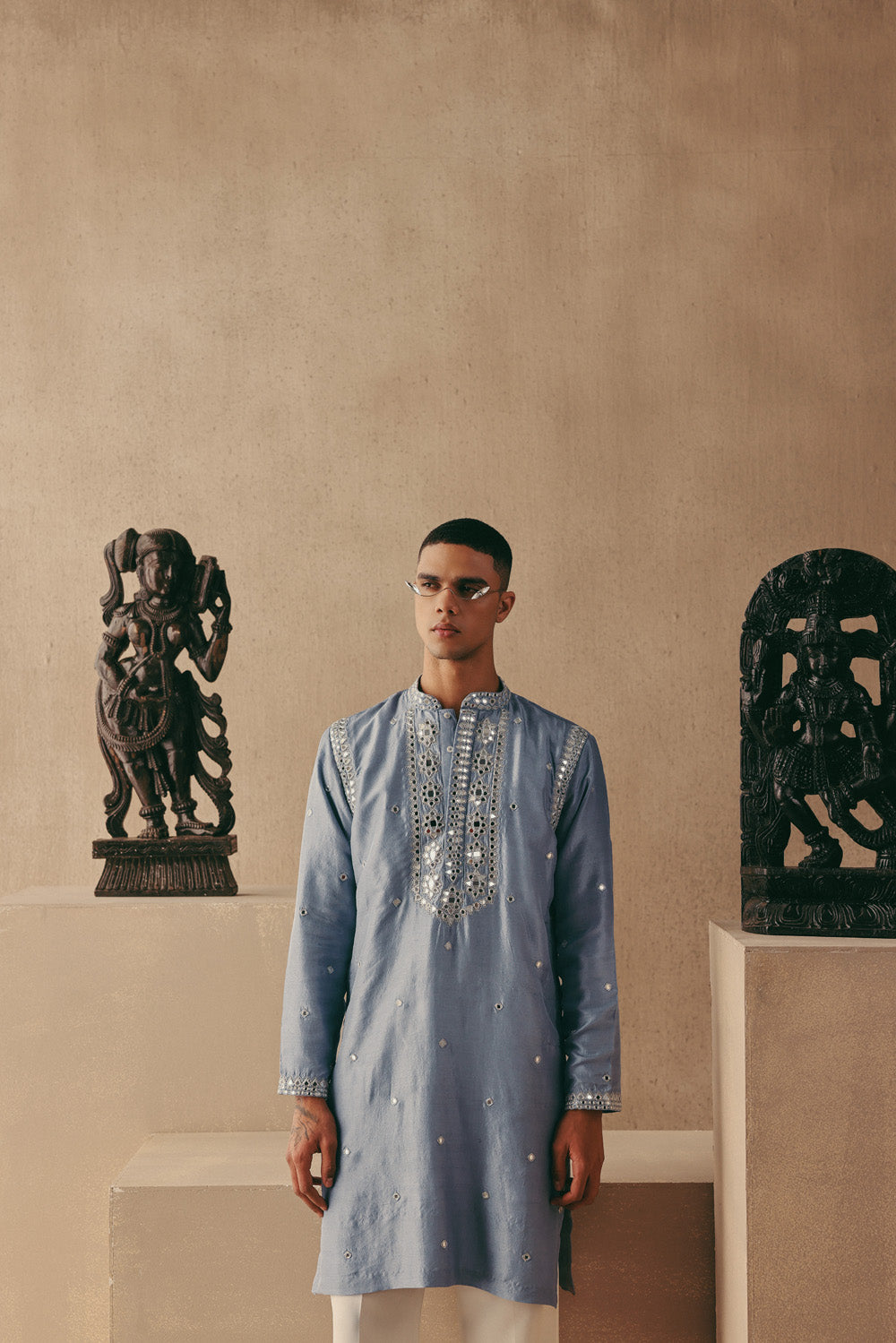MIRROR & ZARI EMBELLISHED KURTA SET