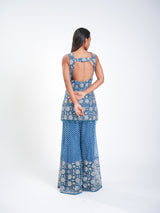 SLEEVELESS BACKLESS TUNIC