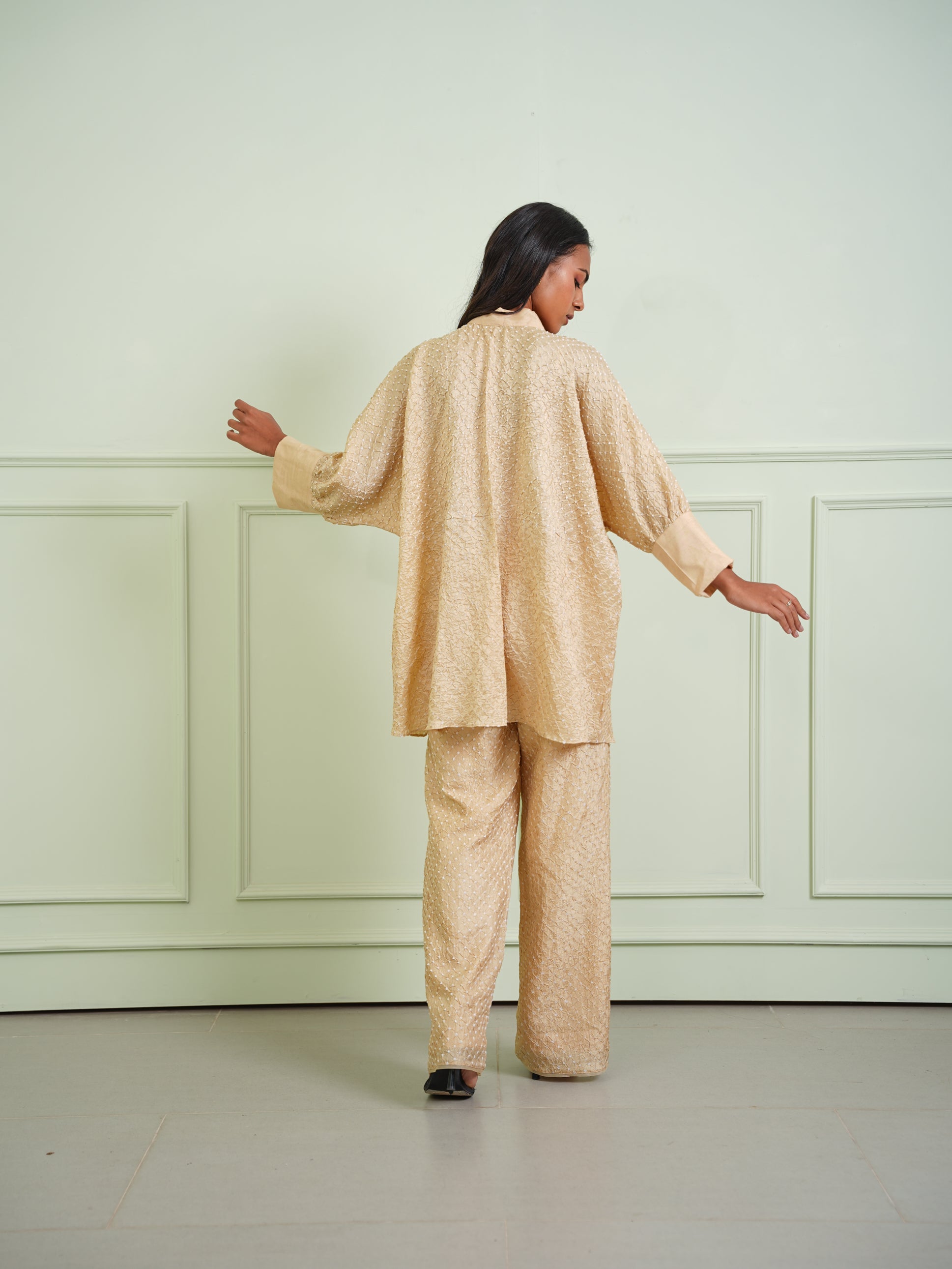 BOW TIE BANDHANI SHIRT