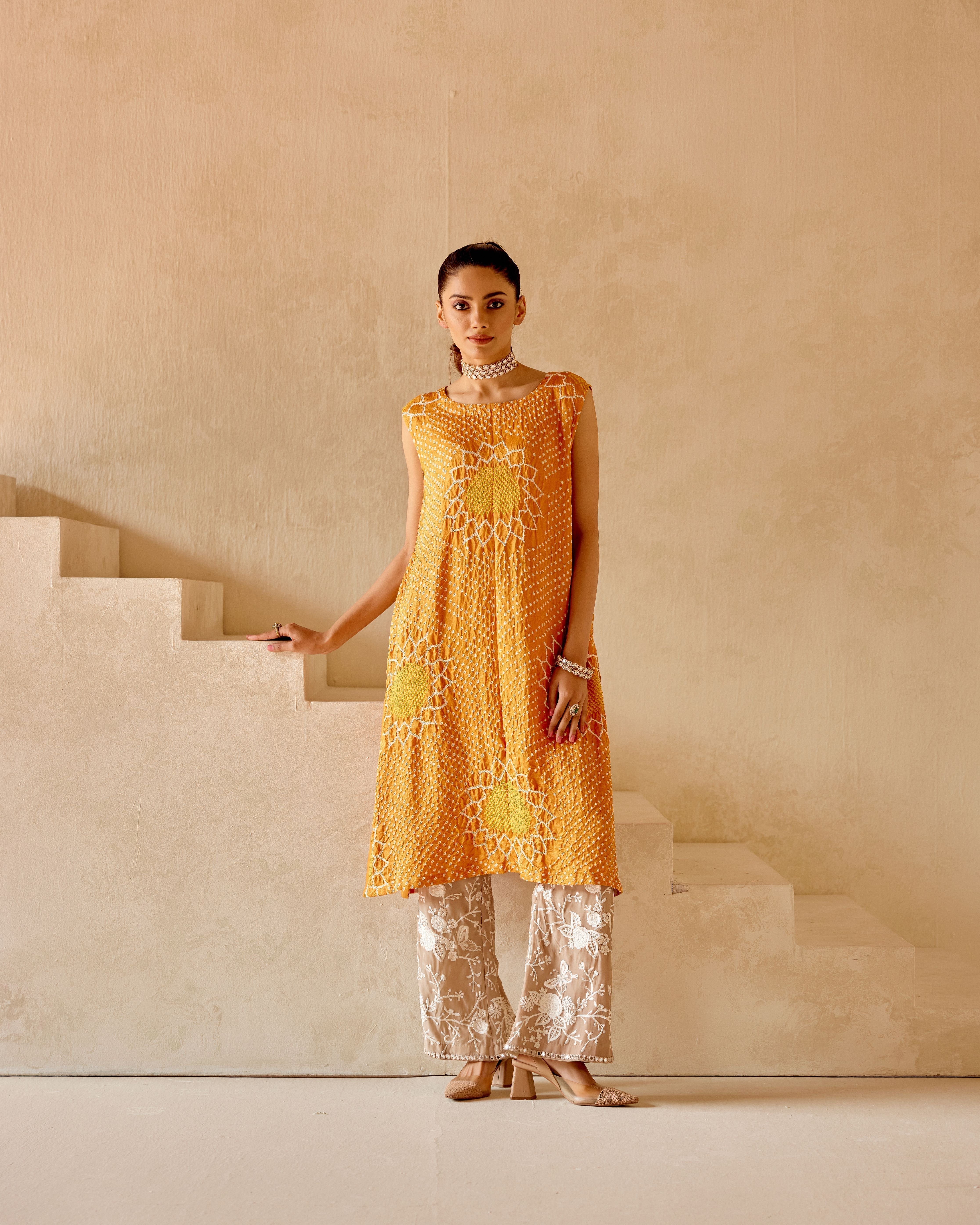SHIFT DRESS