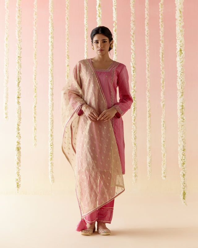 Fuchsia Rose Tissue Kurta with 
Narrow Pants & Dupatta - Set of 3