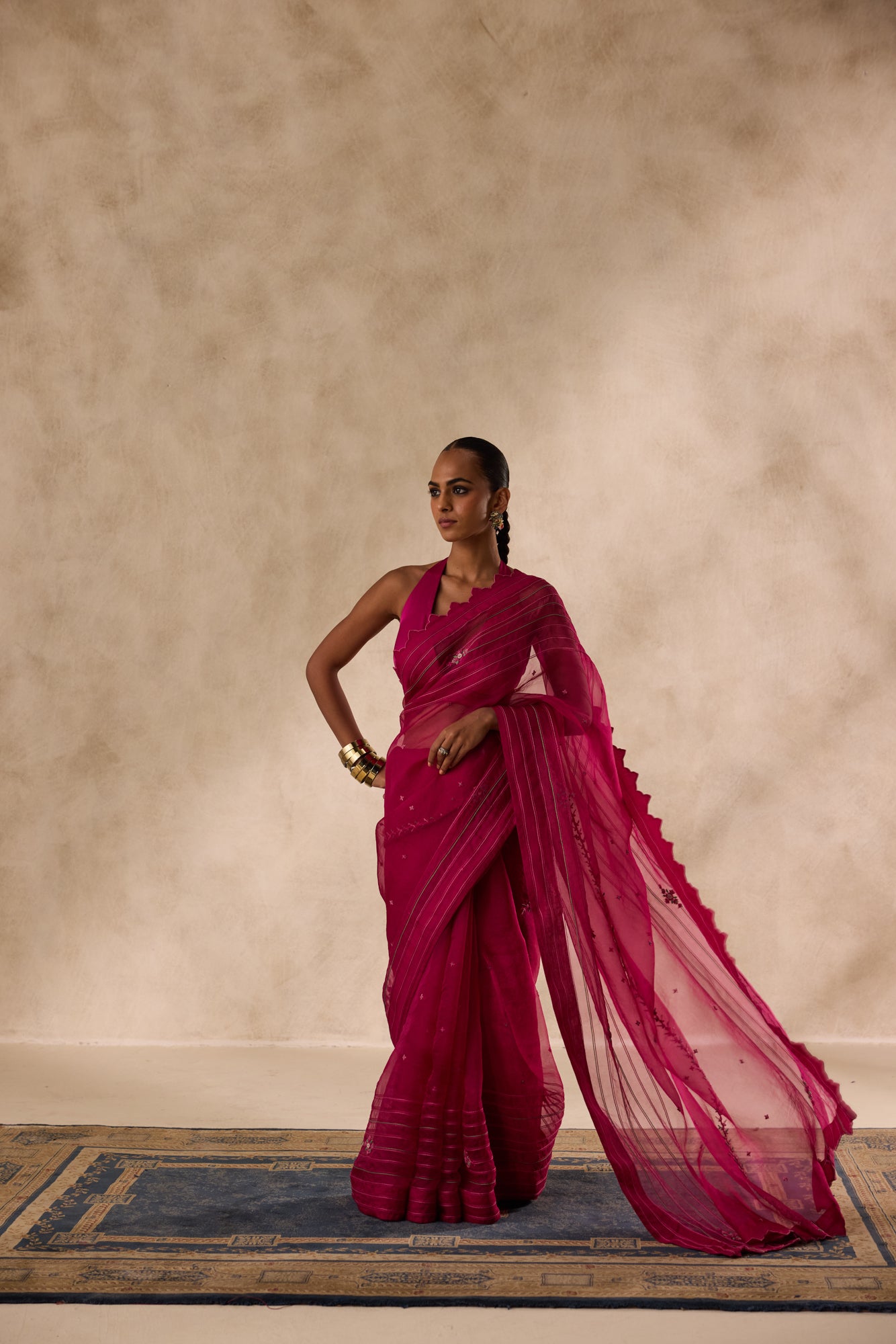 Wine organza jaal embroidred saree comes with unstitched & unembroidered blouse fabric in chanderi