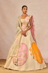 ‘MAHEK TI HUI CHANDNI’ LEHENGA 1