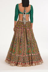 MAGNOLIA CHEVRON PATTERN LEHENGA SET