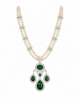 Pearl Green Stone Pendant Necklace