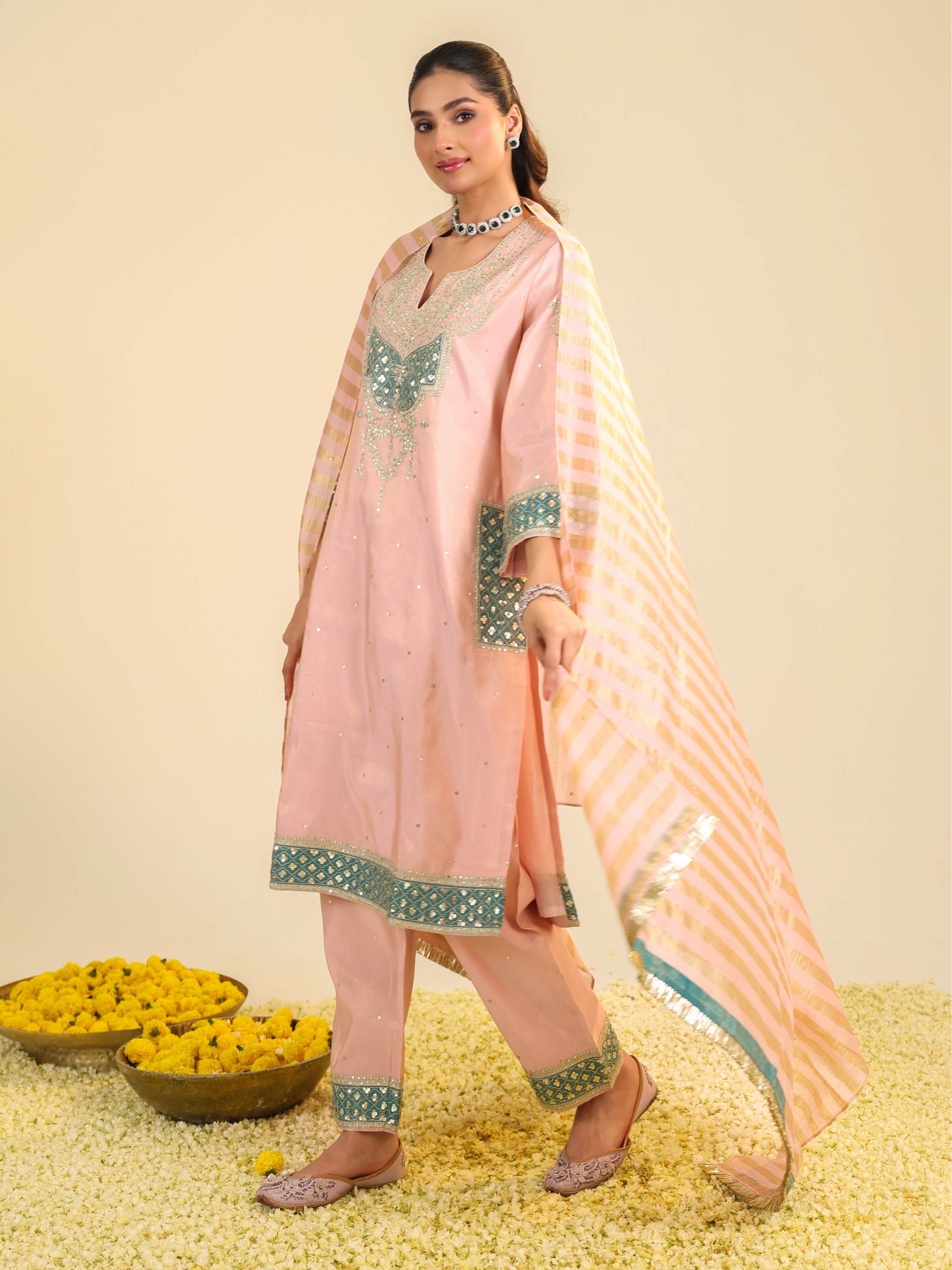 Pink Akshi Kurta Set