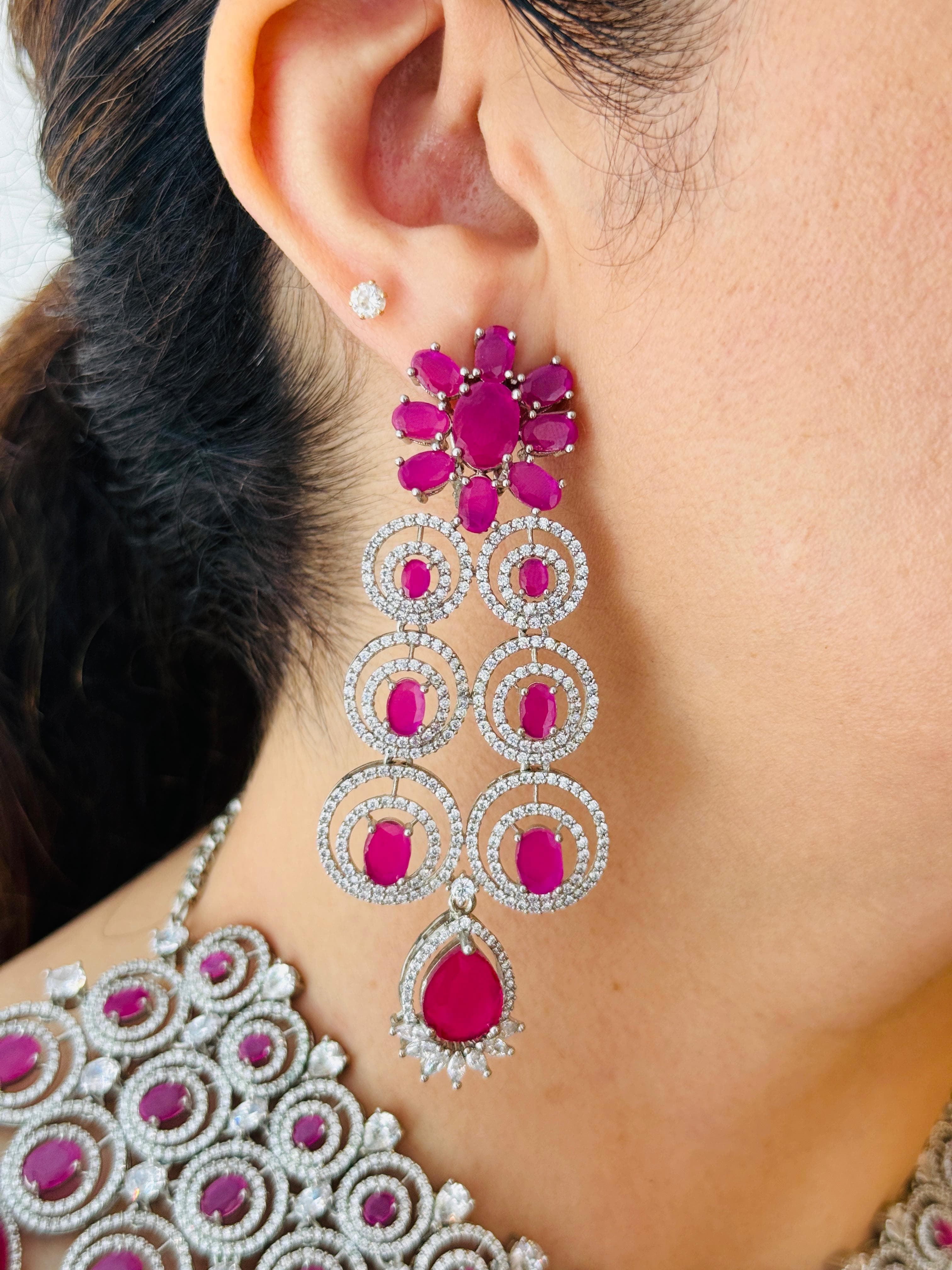 NECKLACE SET