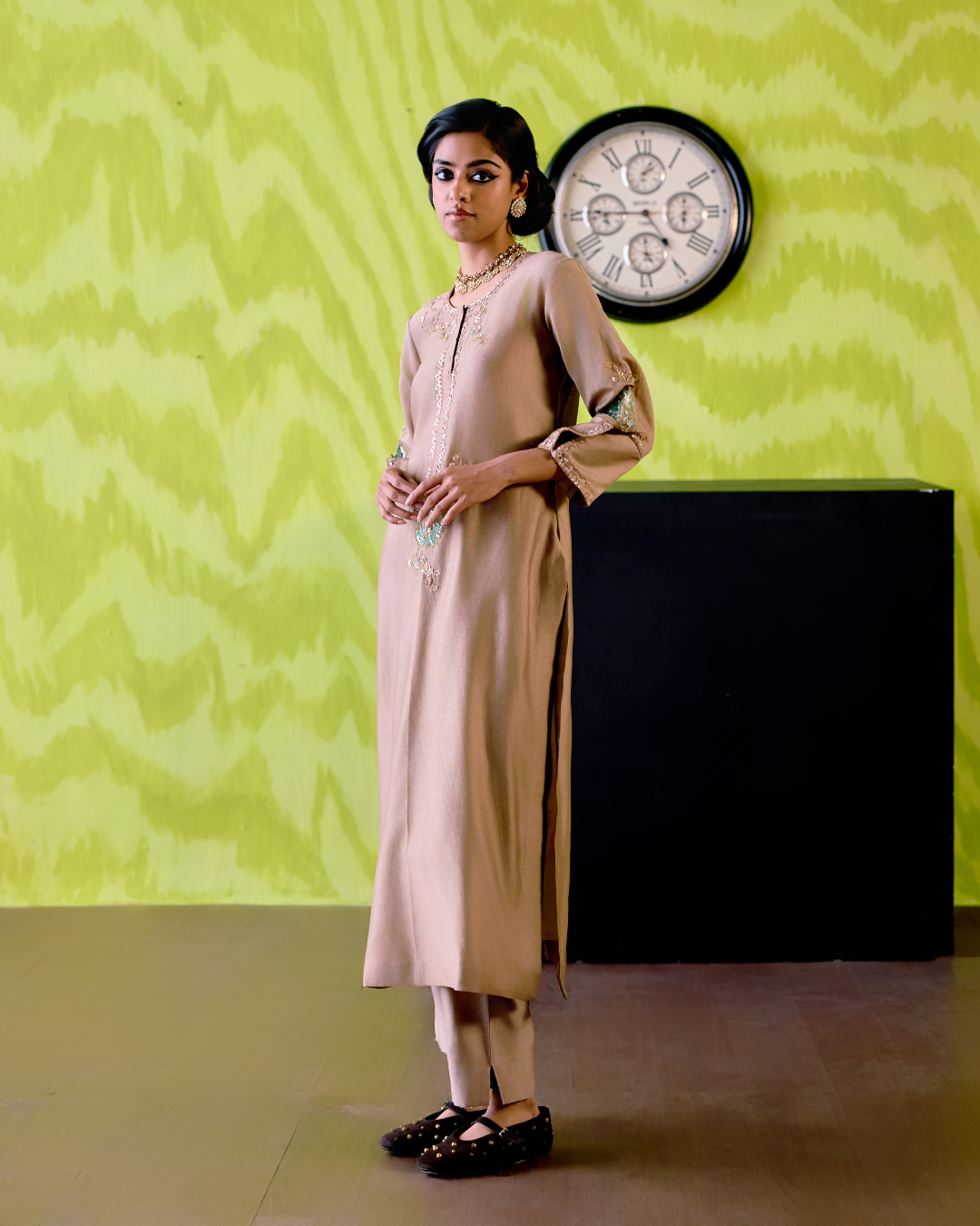 Mocha Straight Kurta Set
