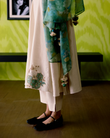 Ivory Side Panelled A-Line Kurta Set