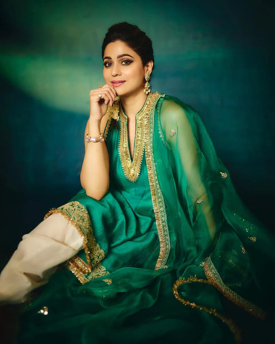 Shamita Shetty in Gitashri Dhoti Set