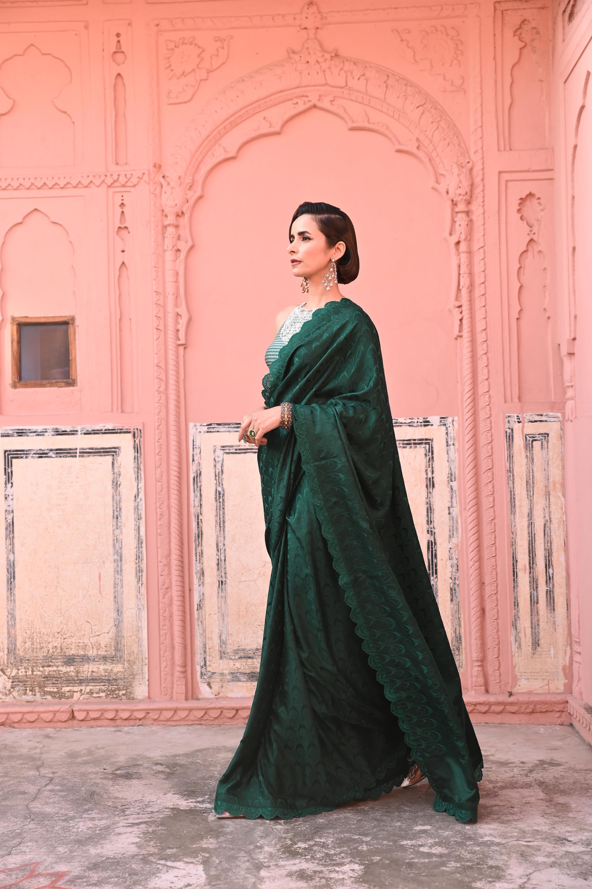 O Haseena Tanchoi Handloom Saree