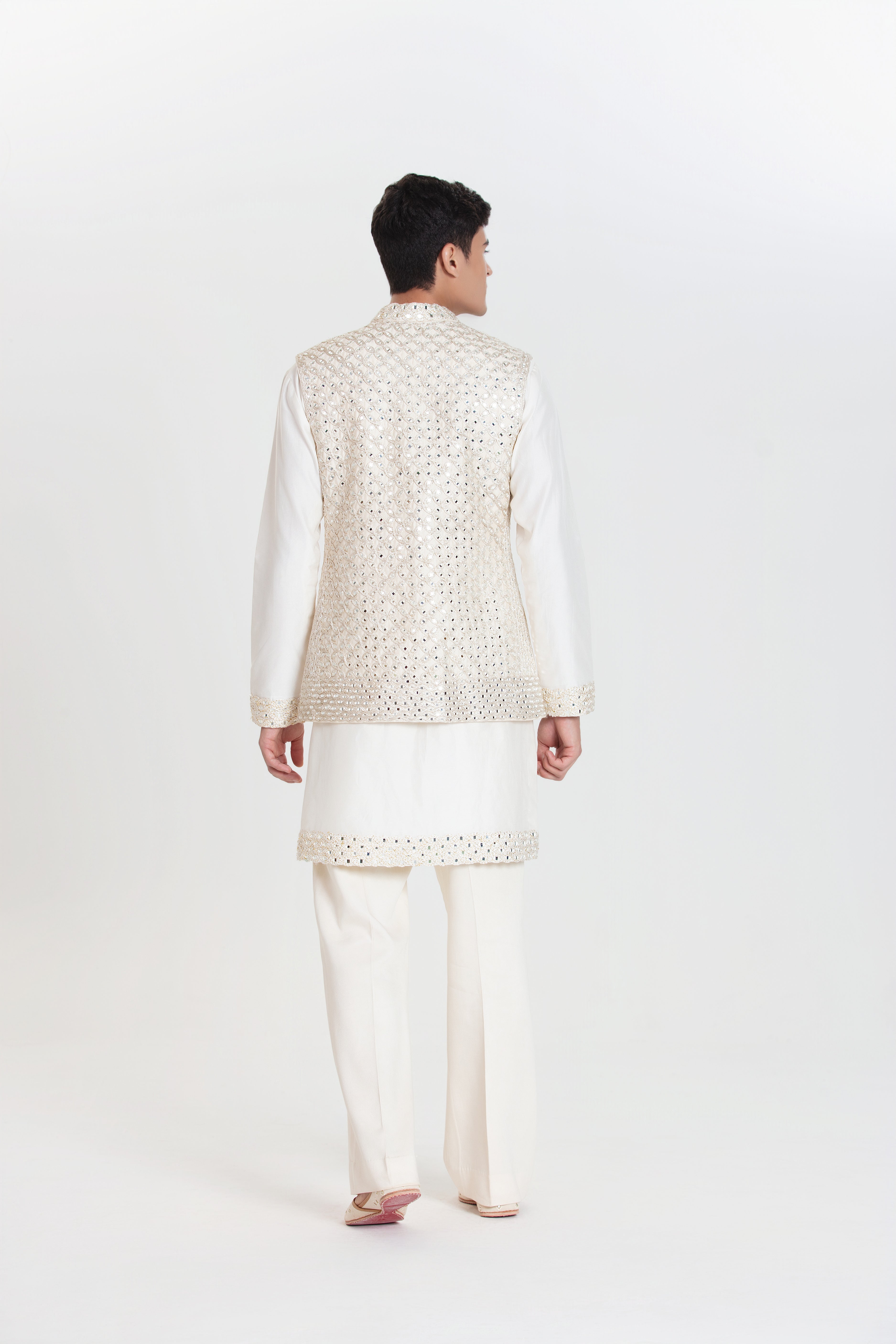 Ivory Mirror Trail Bundi Set