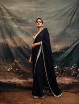 Kubbra Sait Saree
