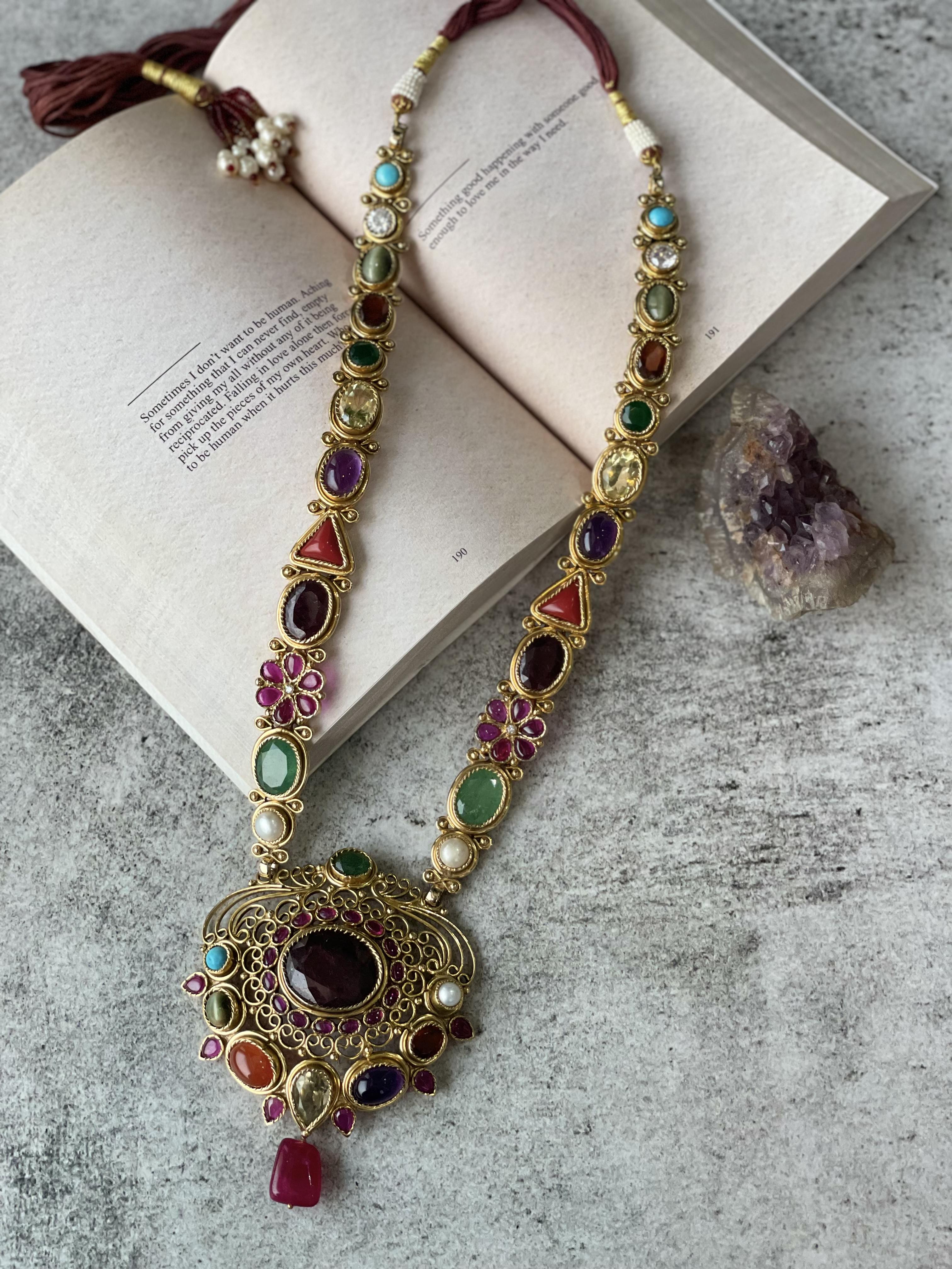 NECKLACE SET