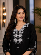 Women's Silk Black Kurta Set