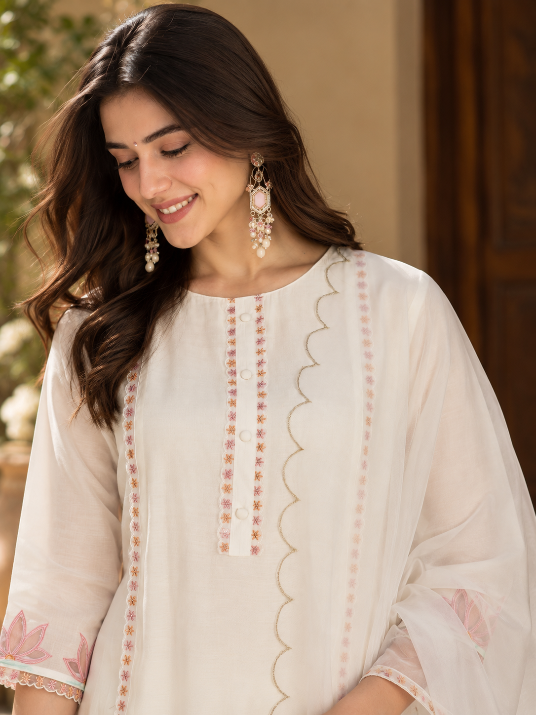 Women White Roman Silk Embroidery Kurta Set