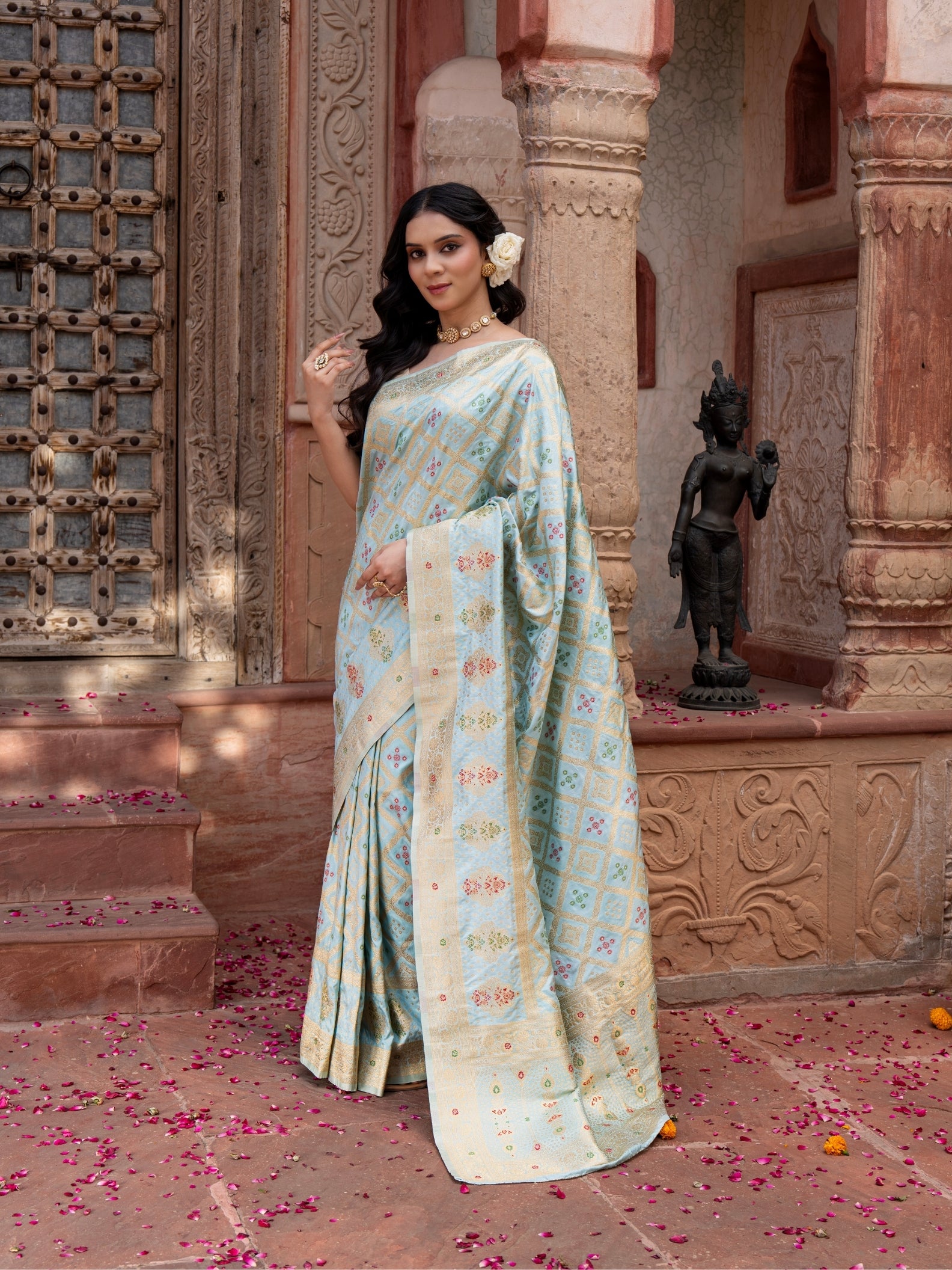 Sky Blue Pure Monga Silk Banarasi Ghatchola Handloom Saree