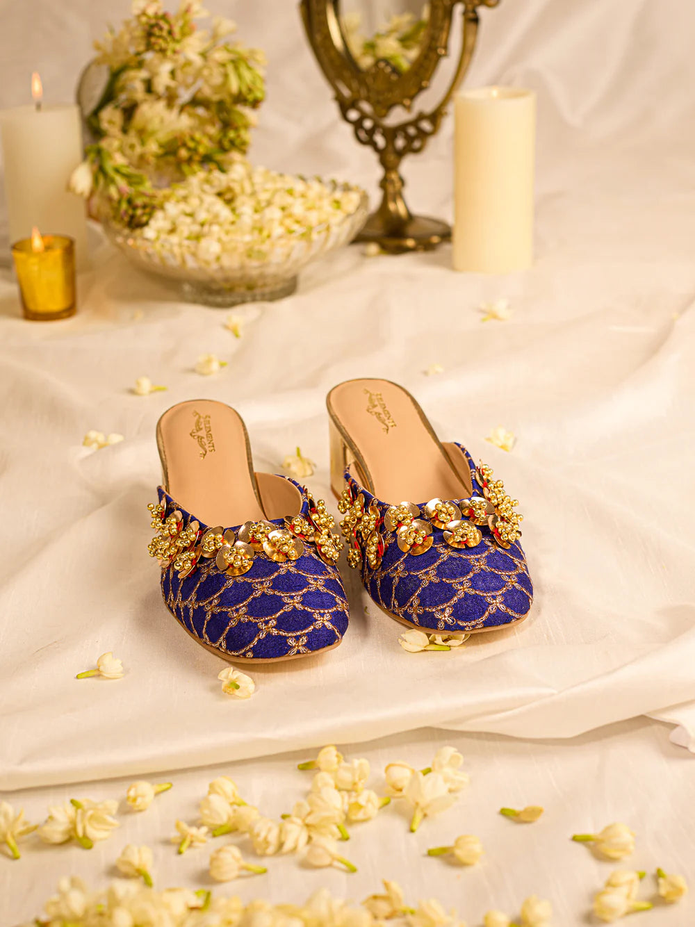 Nabhya mule heel