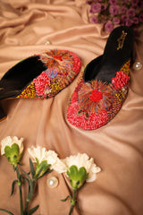 Inaayat (heel)