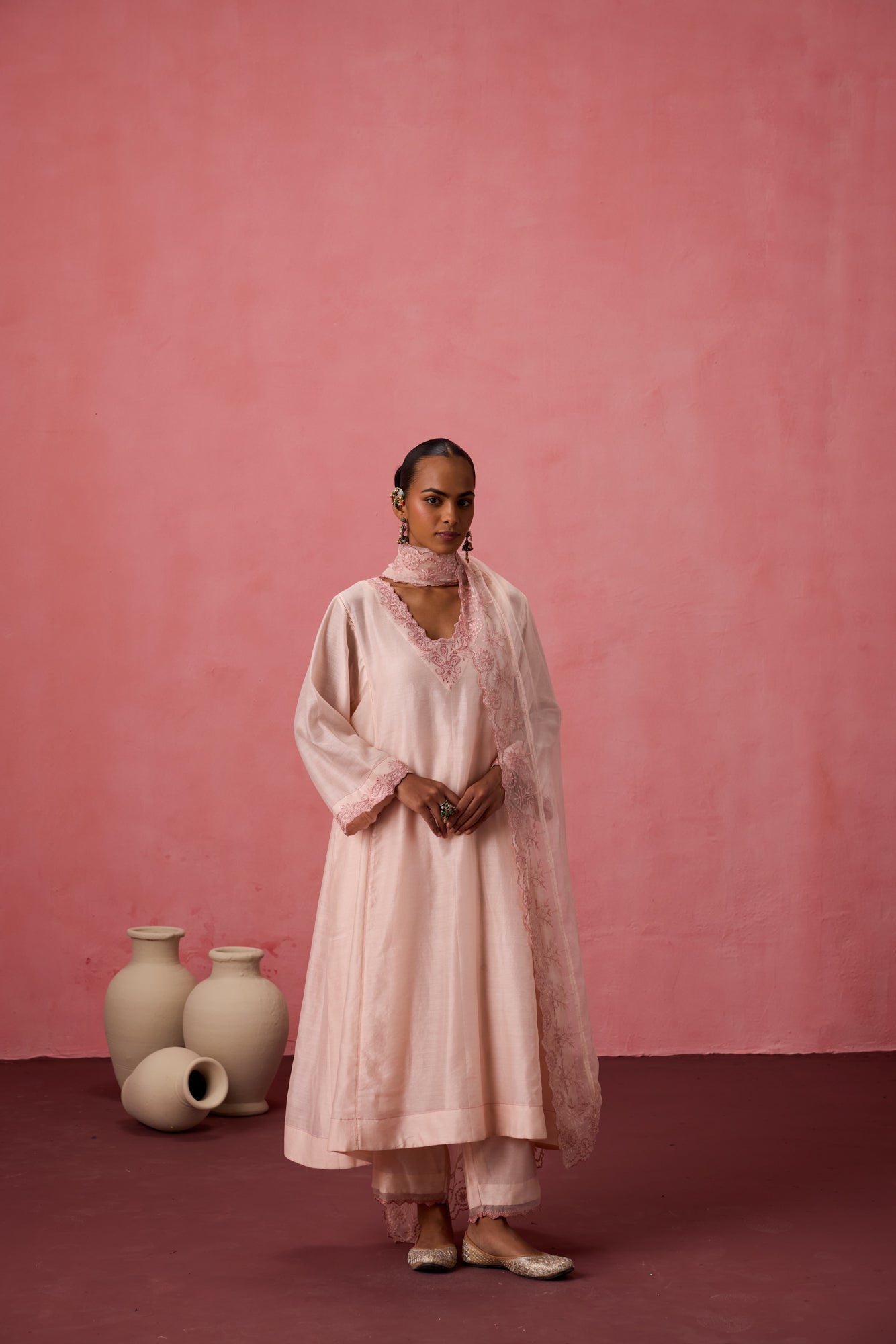 Cozy peach chanderi floral resham embroidered kurta paired with organic cotton slip, pant & organza dupatta