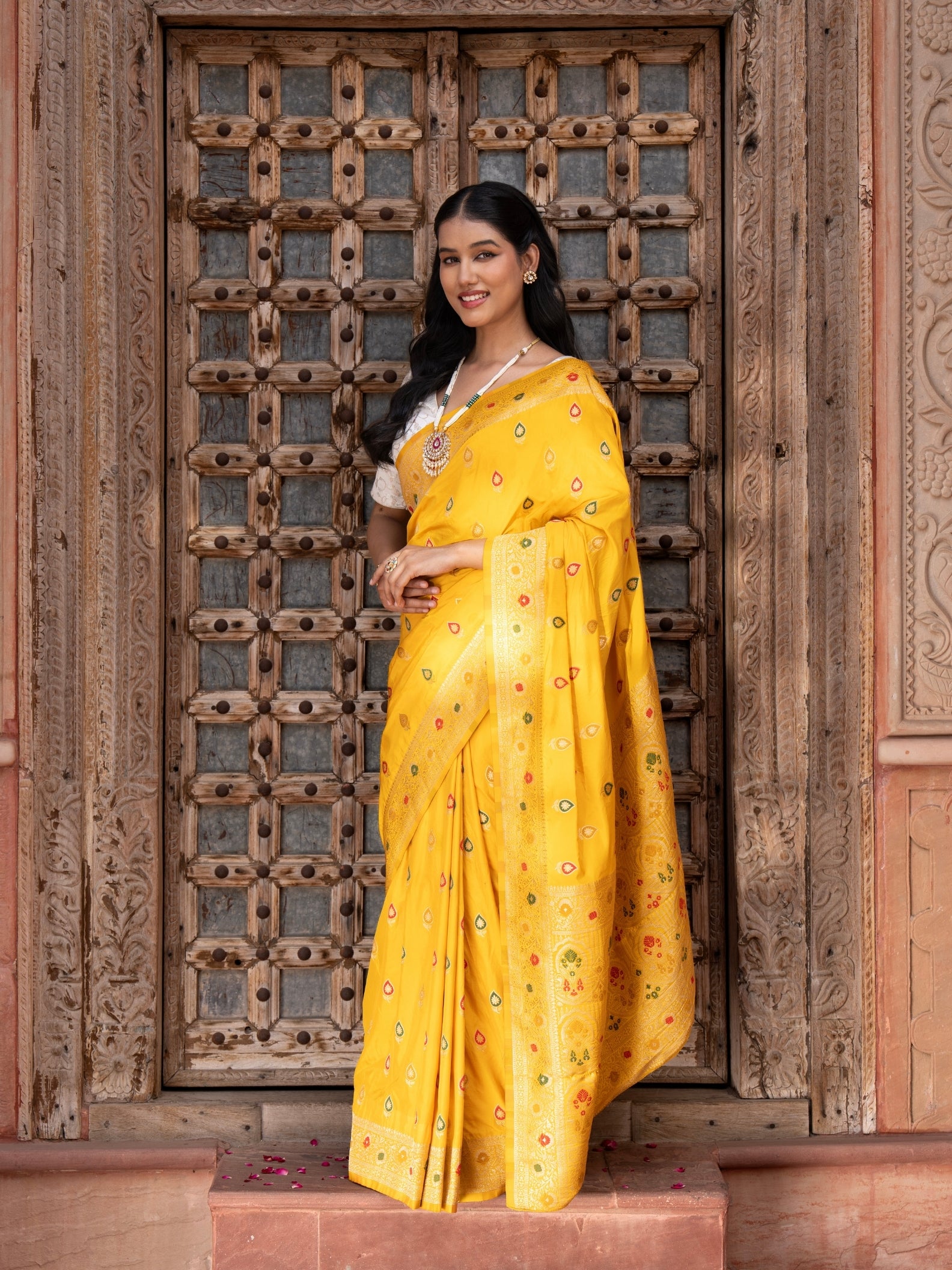 Mustard Yellow Pure Katan Silk Banarasi Handloom Saree