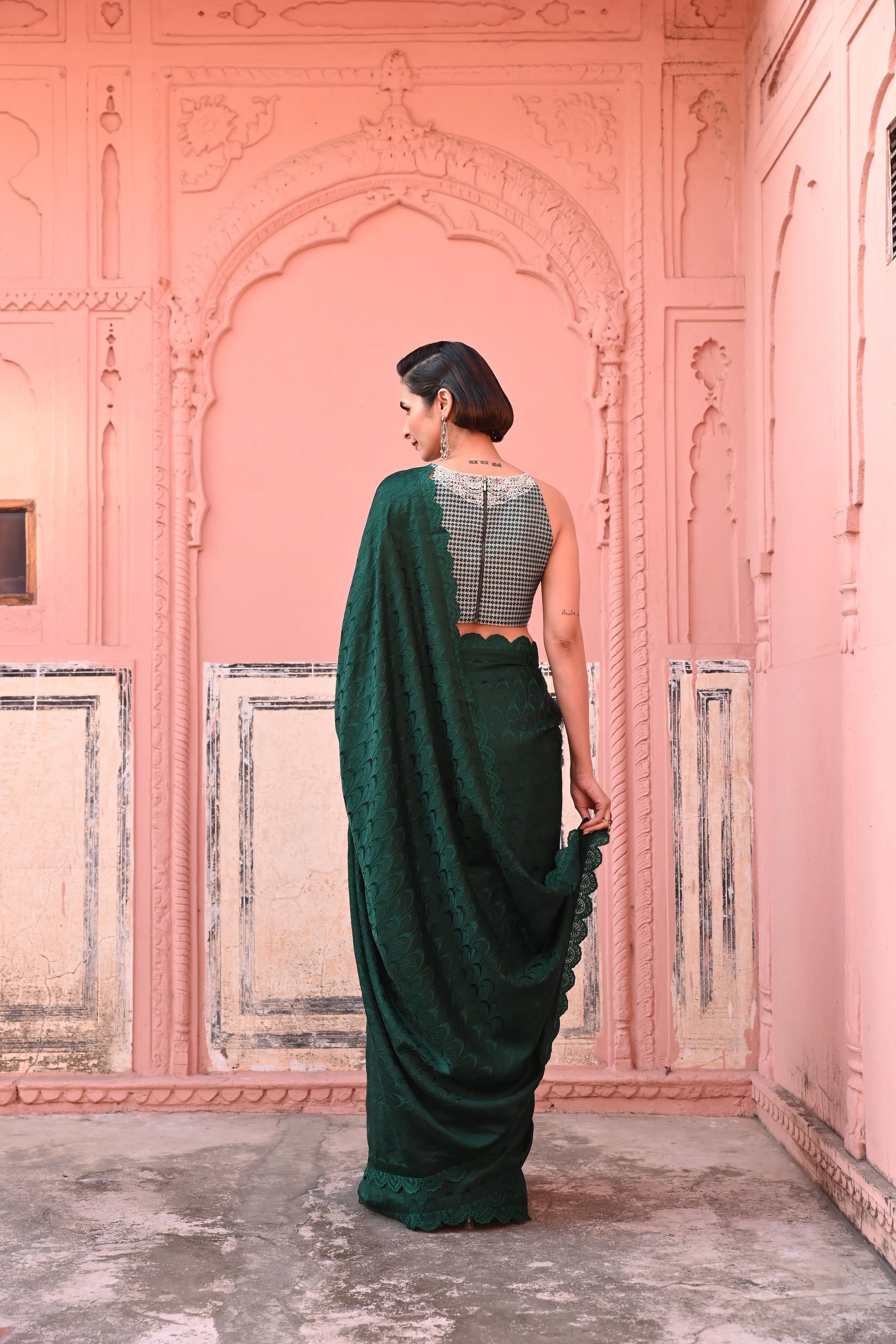 O Haseena Tanchoi Handloom Saree
