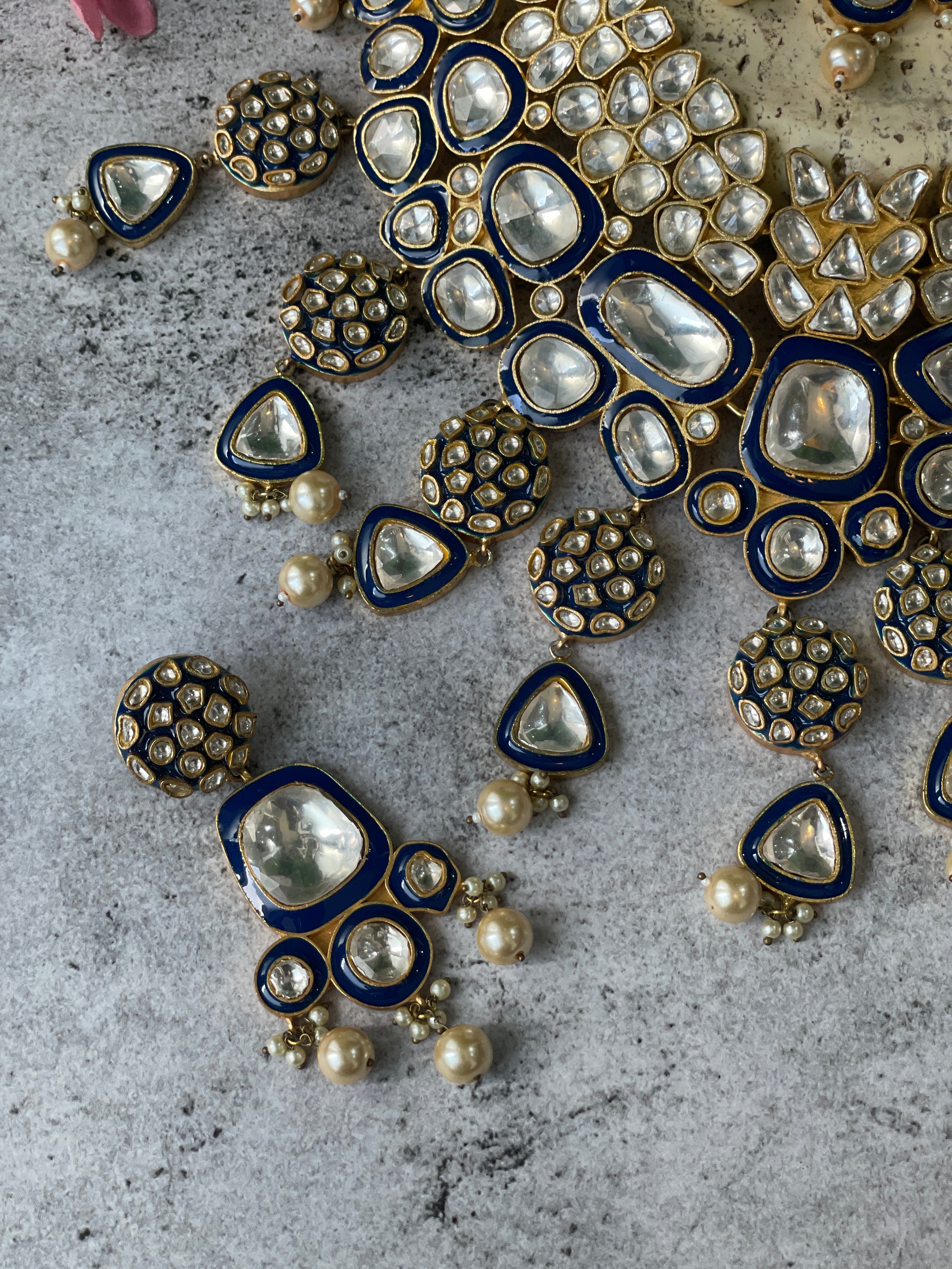 NECKLACE SET