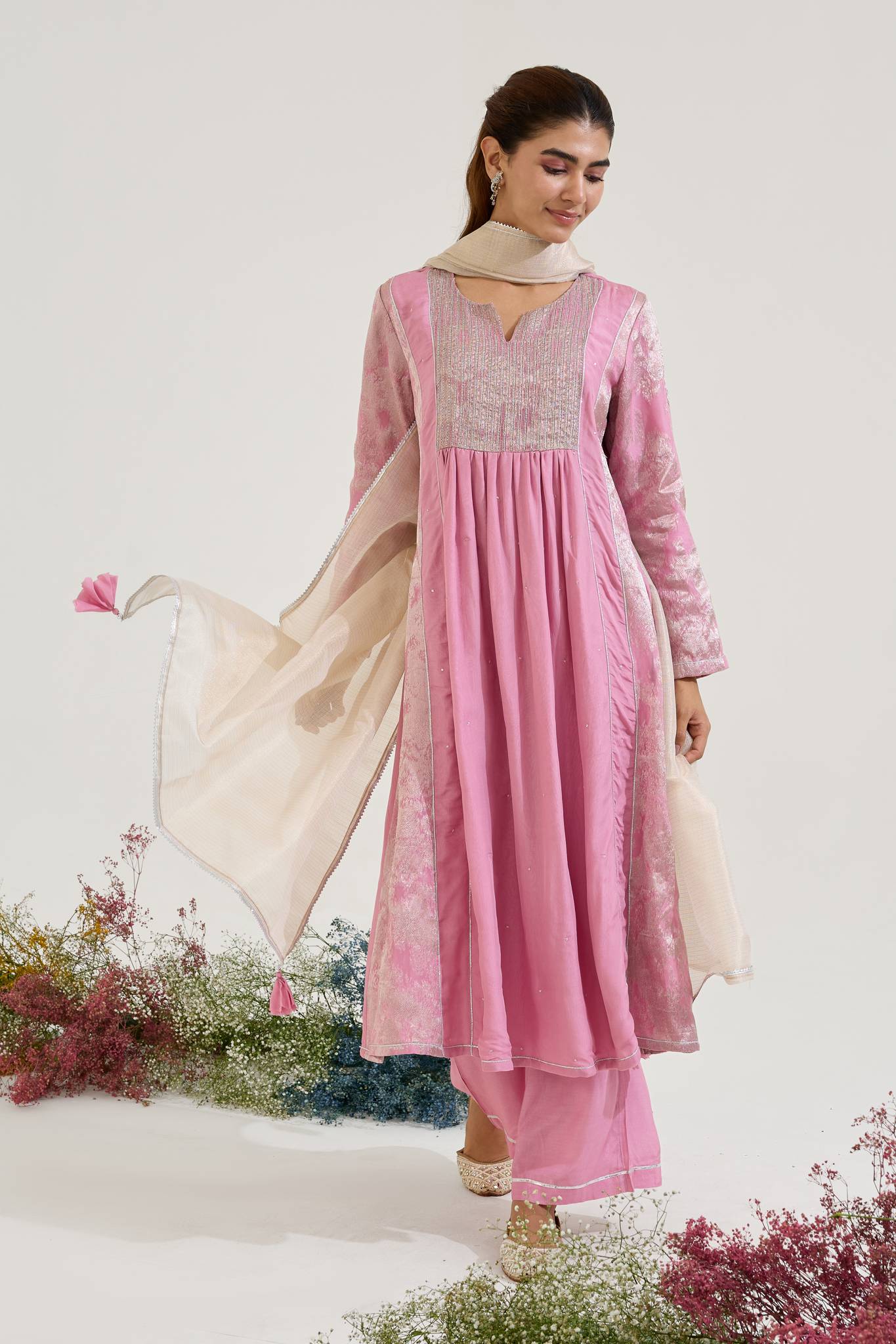 Lilac Dori Jacquard Kurta with Wide Leg Pants - Set of 2