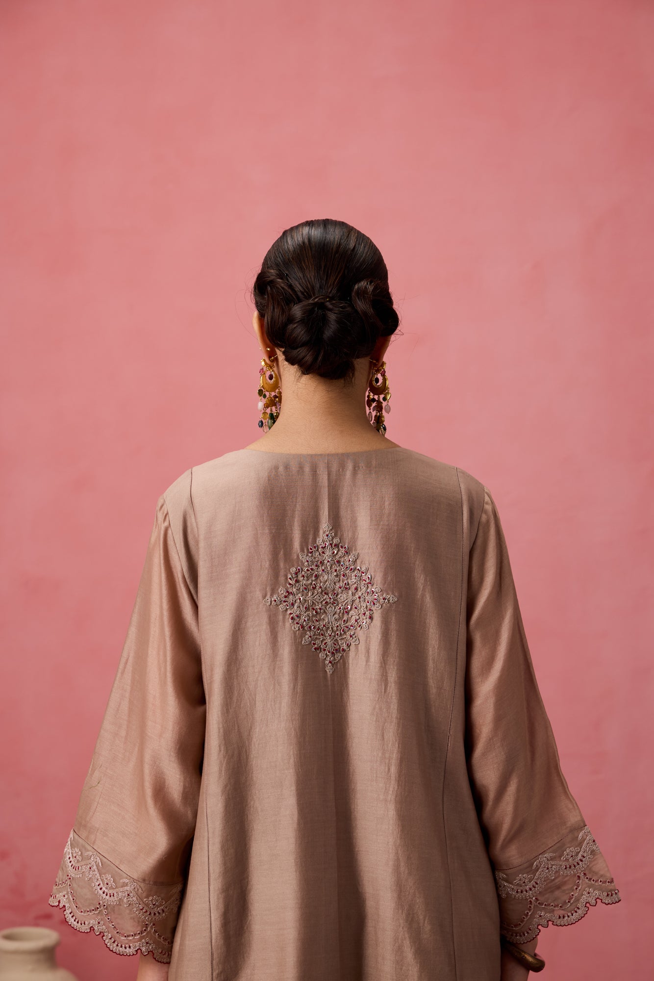 Champagne chanderi dori work  and resham embroidered kurta paired with pant & organza dupatta