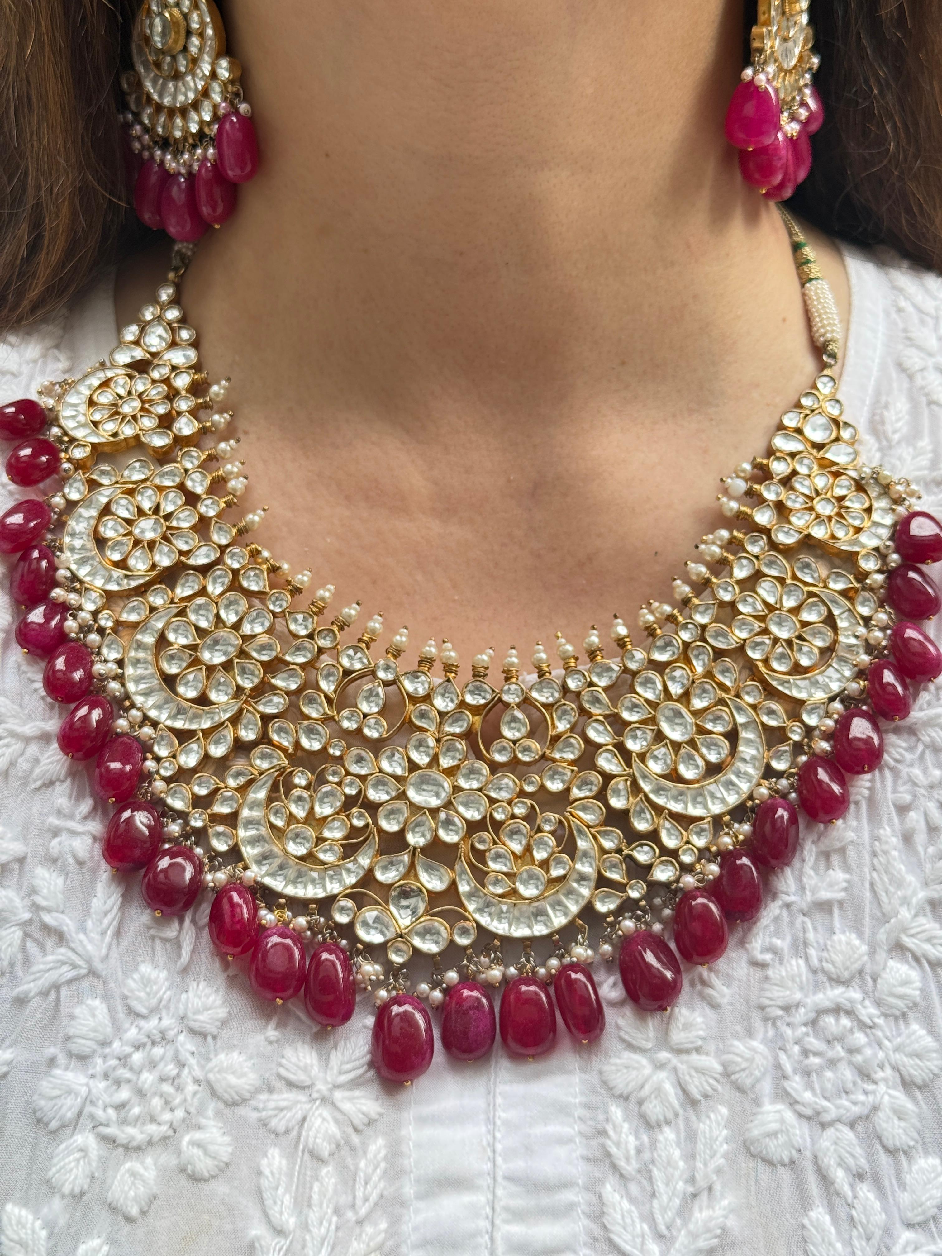 NECKLACE SET
