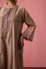 Champagne chanderi dori work  and resham embroidered kurta paired with pant & organza dupatta