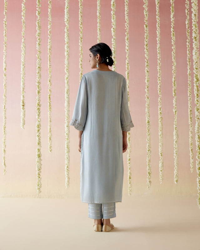 Sky Blossom Tissue Kurta with 
Narrow Pants & Dupatta - Set of 30
