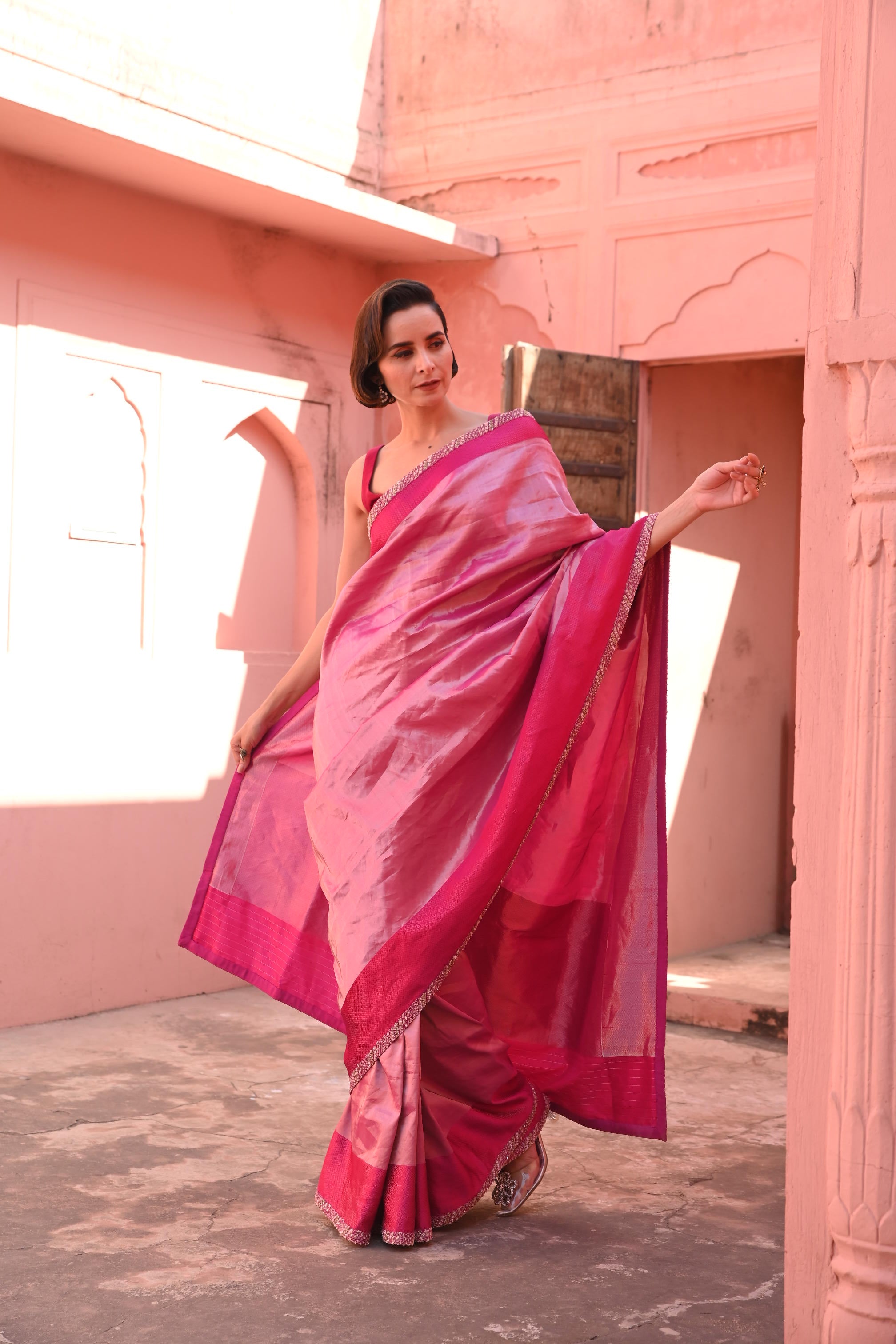 Hawa Hawai Tissue Handloom Sari