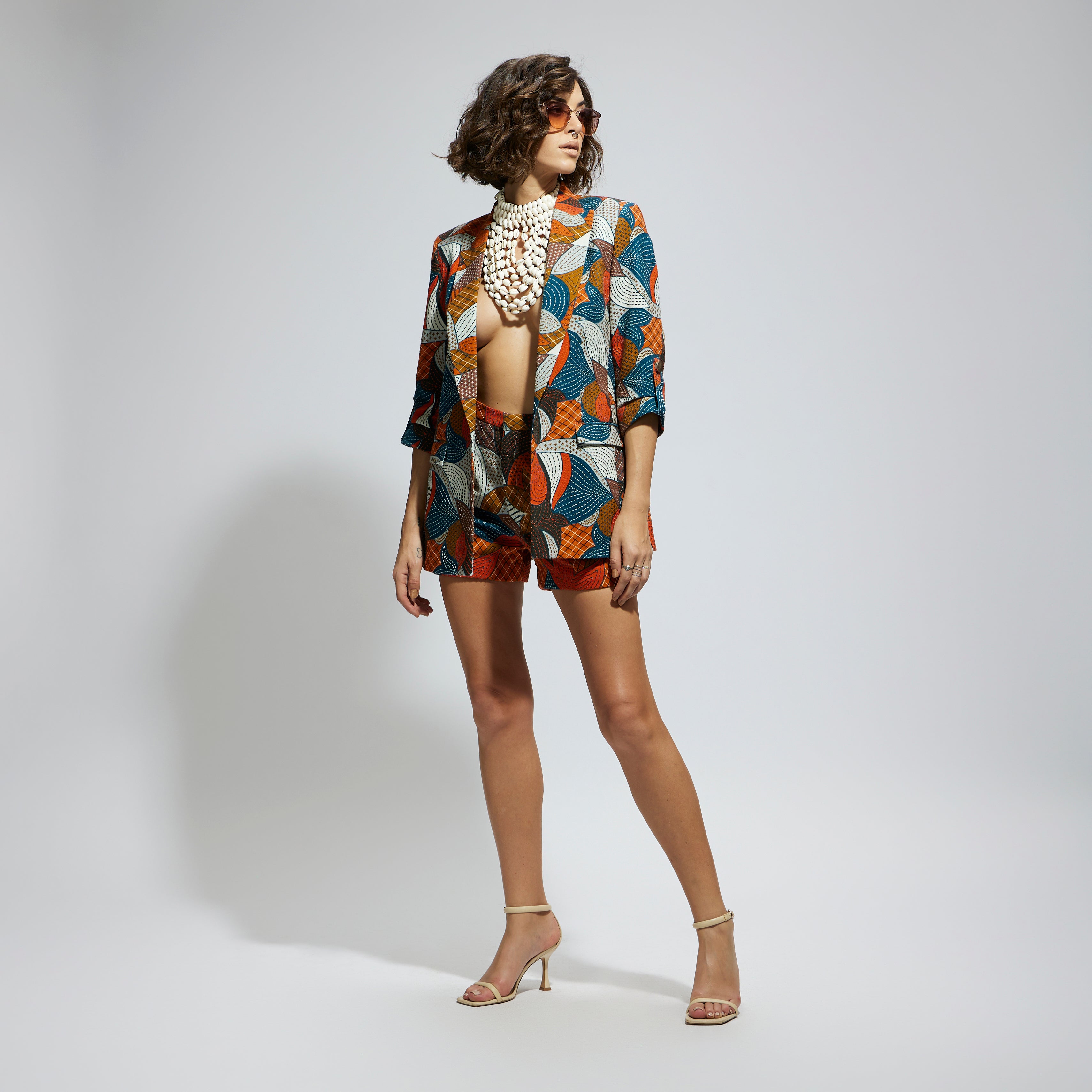 ABSTRACT ENGINEERED TEXTILE EMBELLISHED BLAZER SET