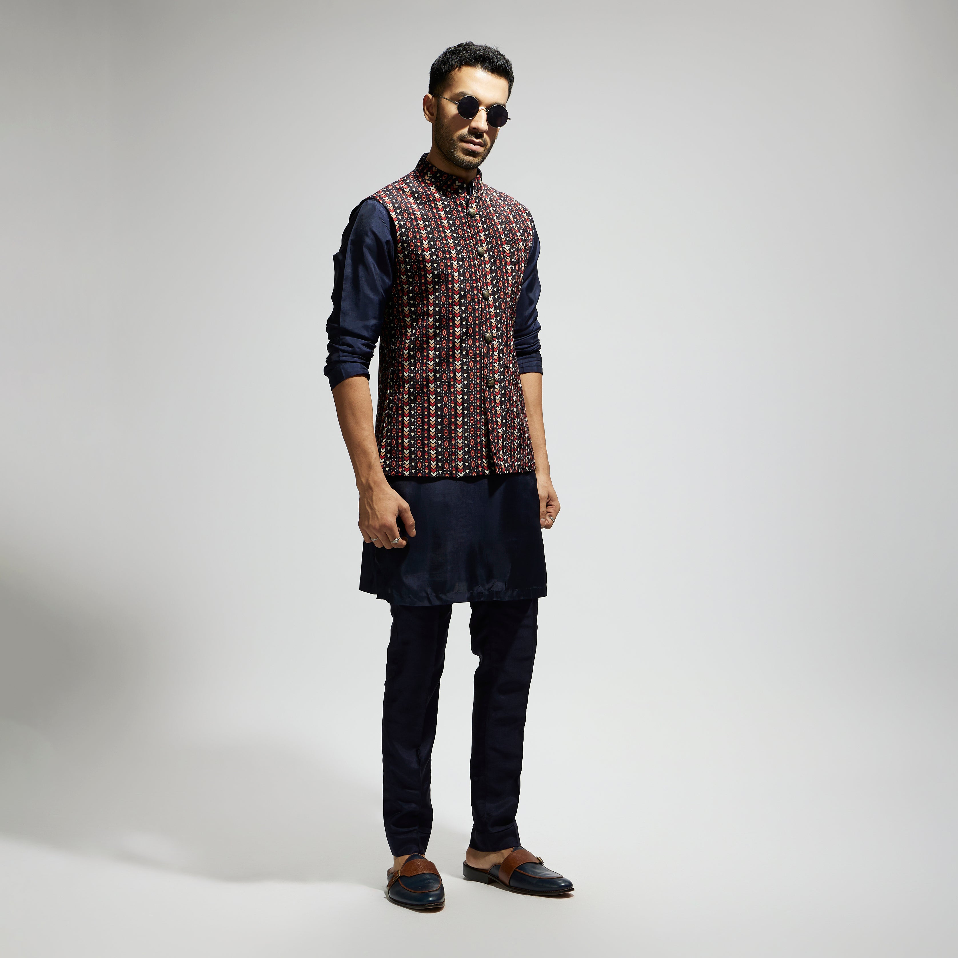 BLUE BOHO GEO BUNDI
PAIRED WITH SOLID BLUE KURTA AND PANTS