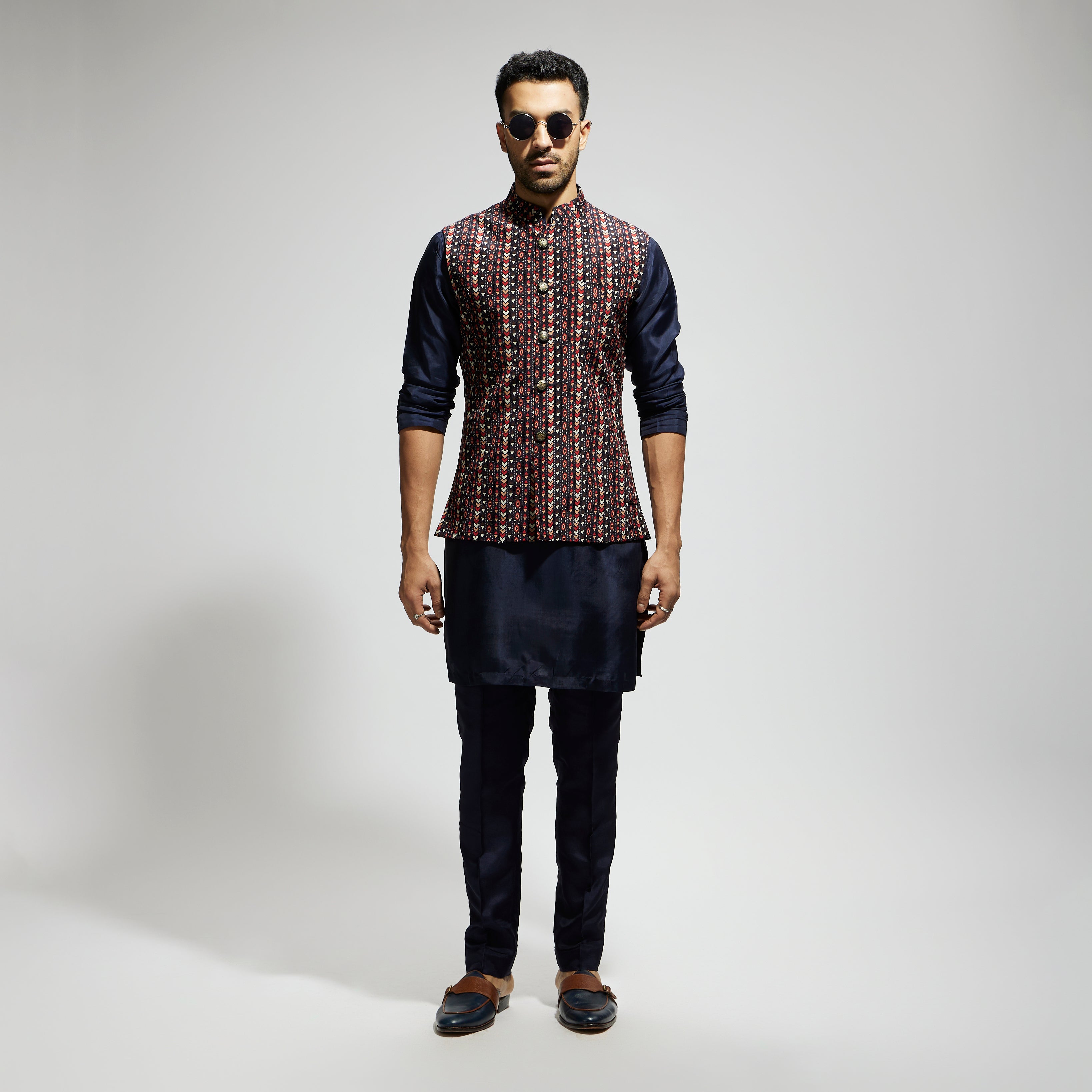 BLUE BOHO GEO BUNDI
PAIRED WITH SOLID BLUE KURTA AND PANTS