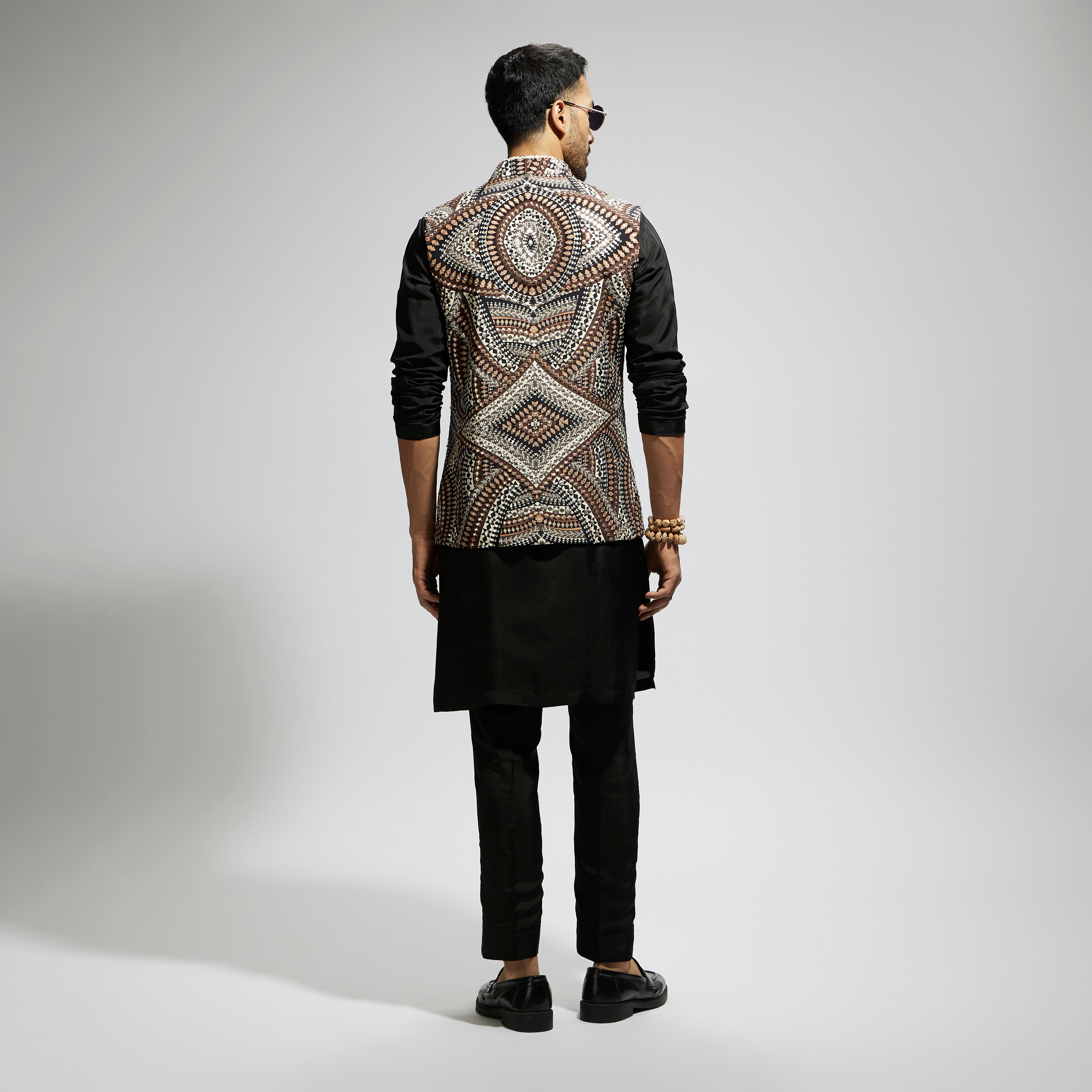ZENTANGLE EMBELLISHED BUNDI