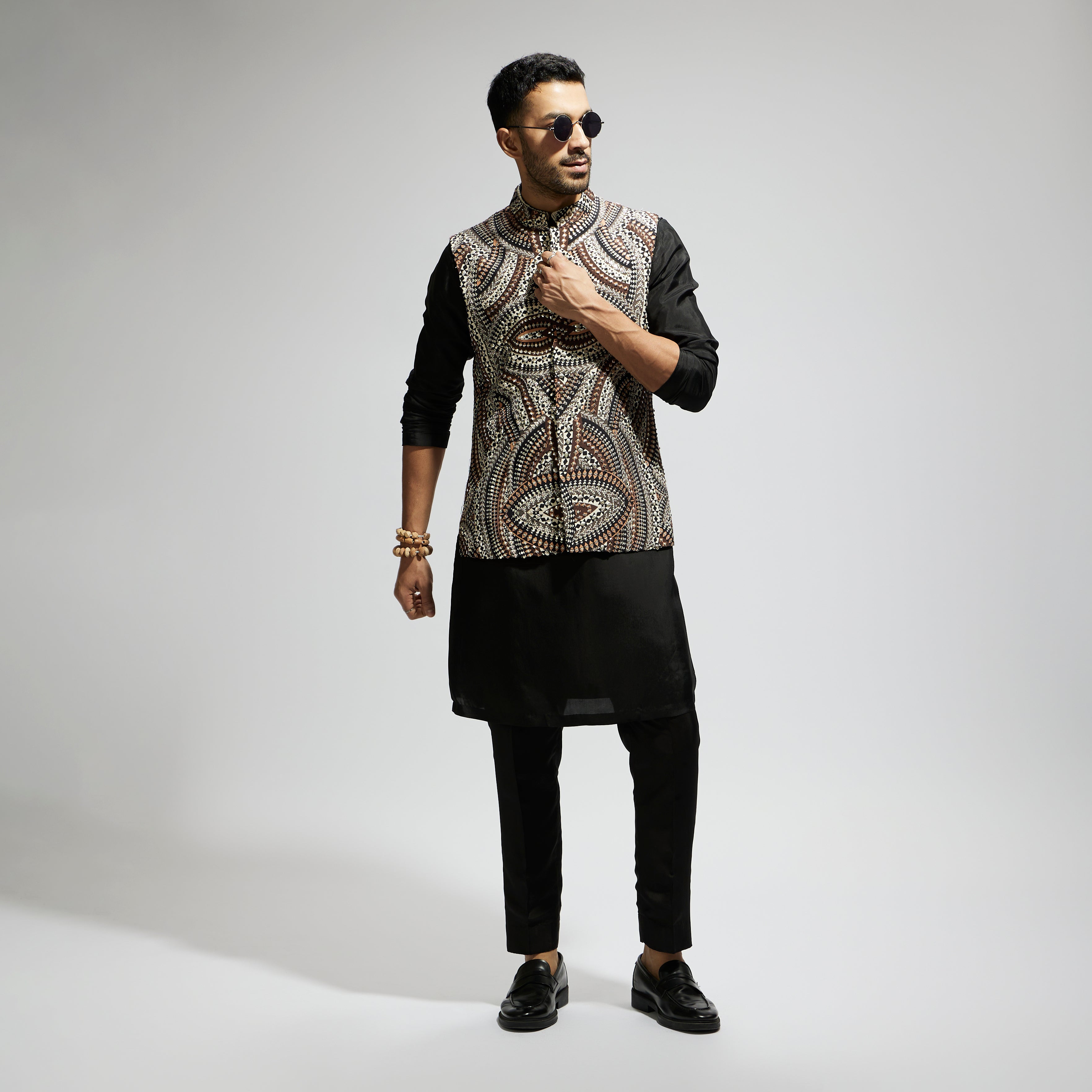ZENTANGLE EMBELLISHED BUNDI