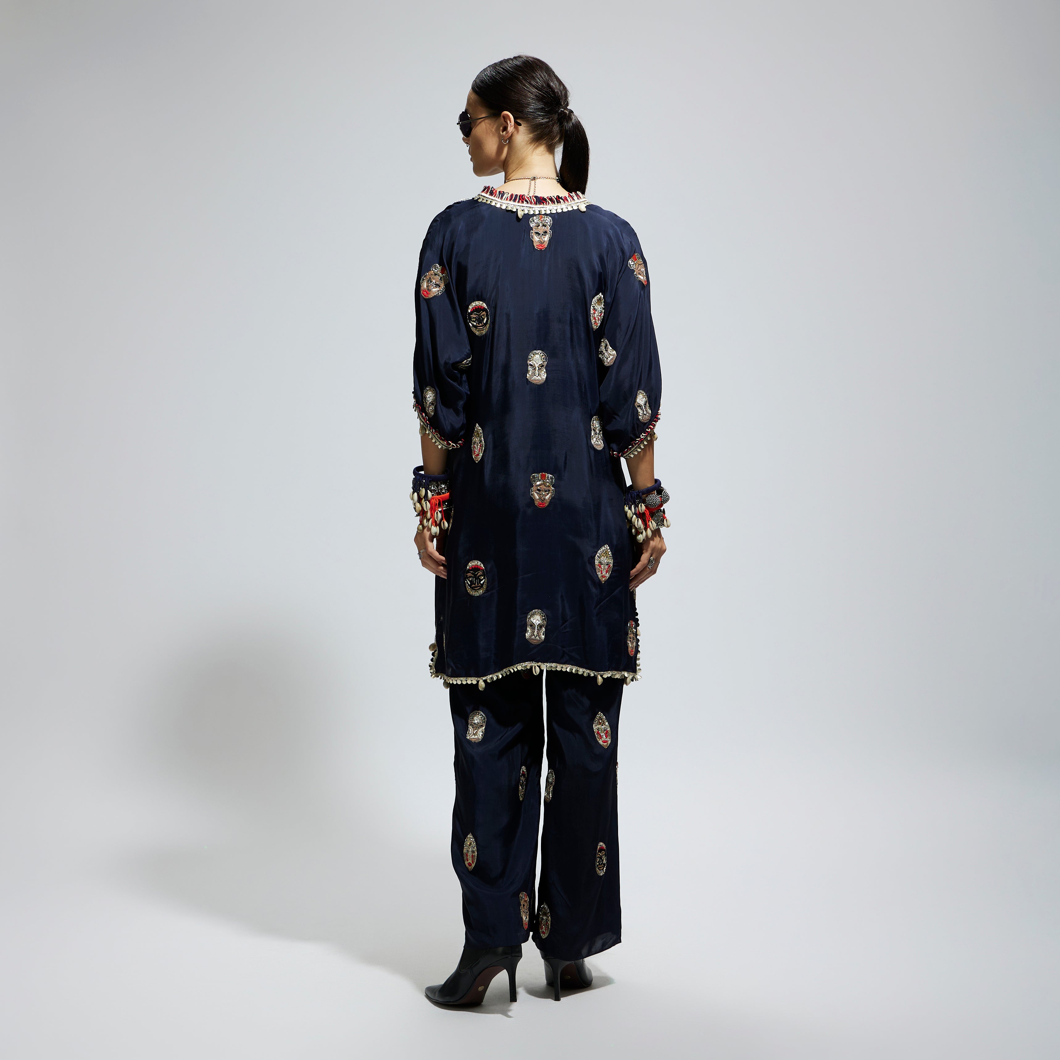 BLUE MASK EMBROIDERED KURTA SET