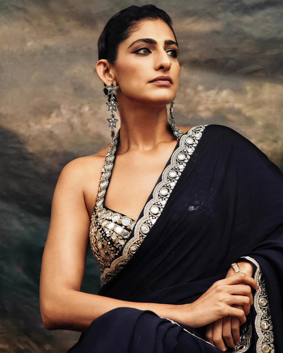 Kubbra Sait Saree