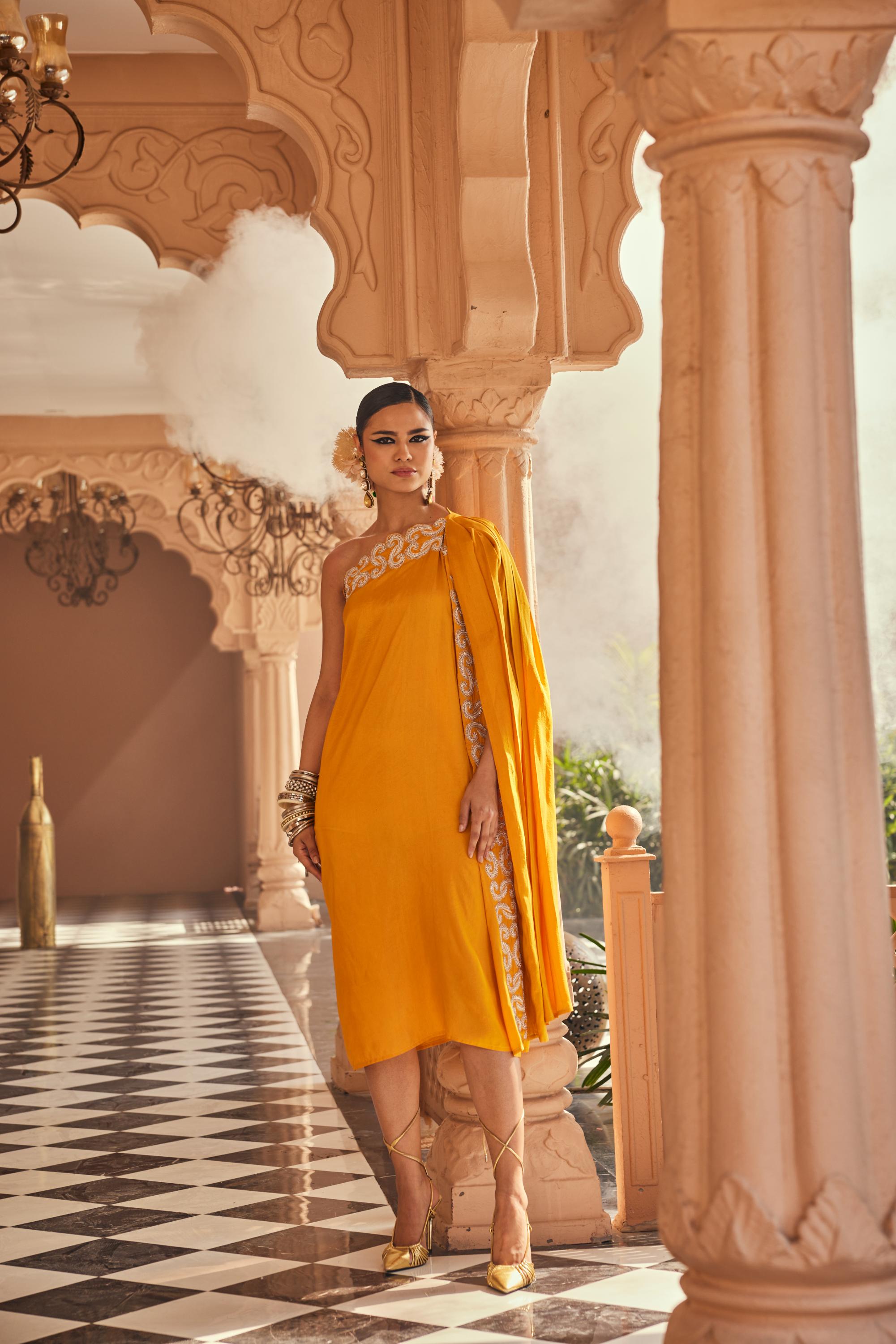 Iraavi Tunic Set
