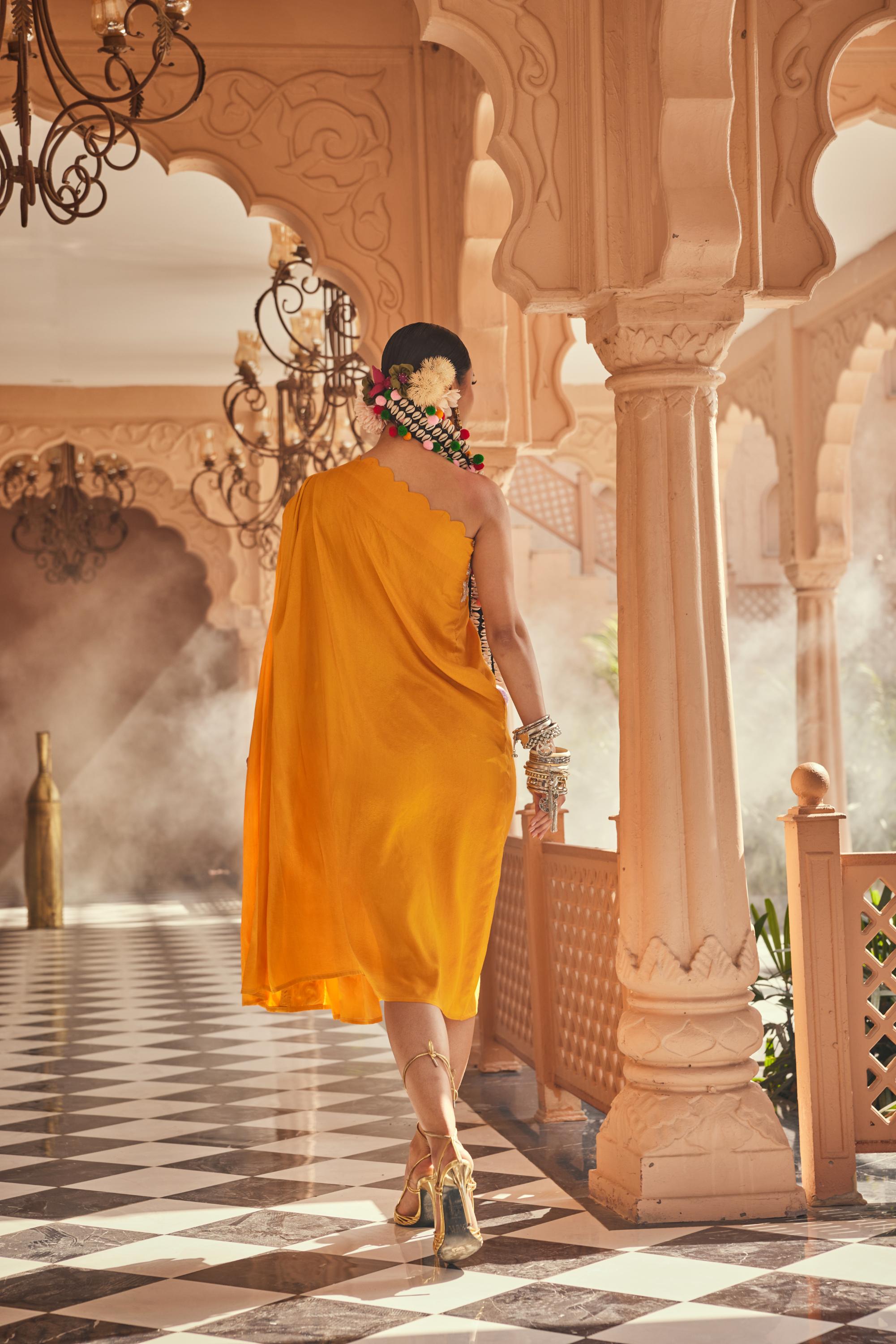 Iraavi Tunic Set