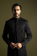 Naima Classic Kurta Ensemble