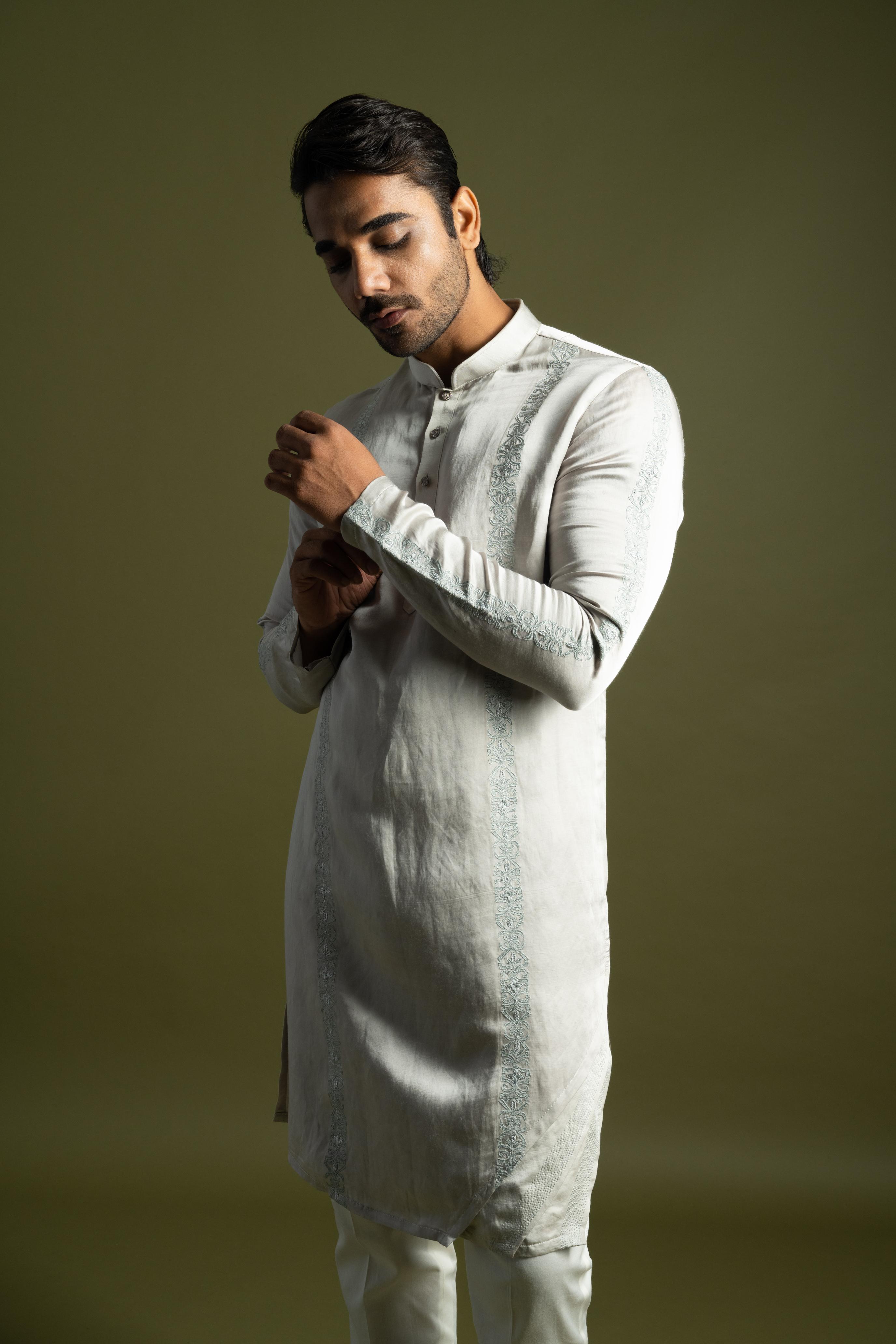 Saima Classic Festive Set