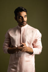 Aatika Elegant Kurta Ensemble