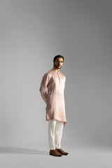 Sehr Elegant Festive Suit